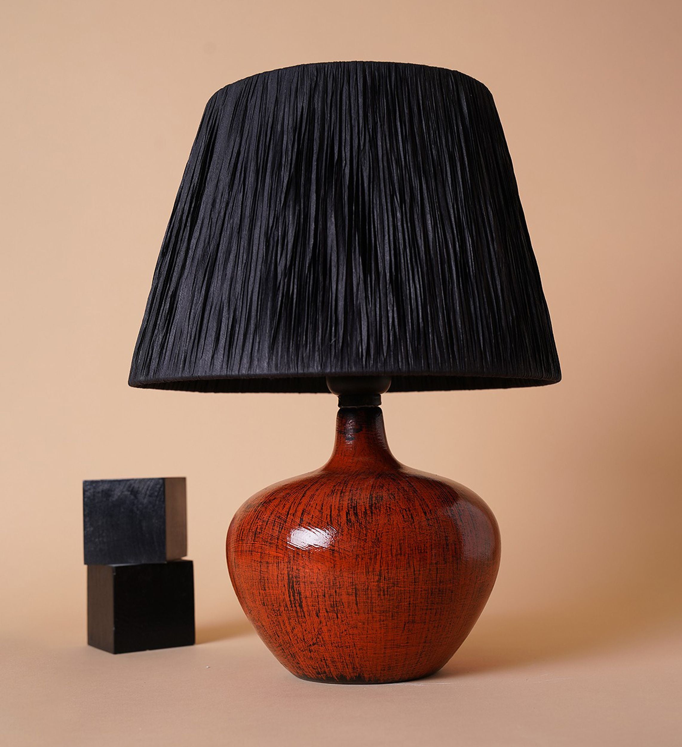 Lampa stołowa Trooled czerwono-czarna