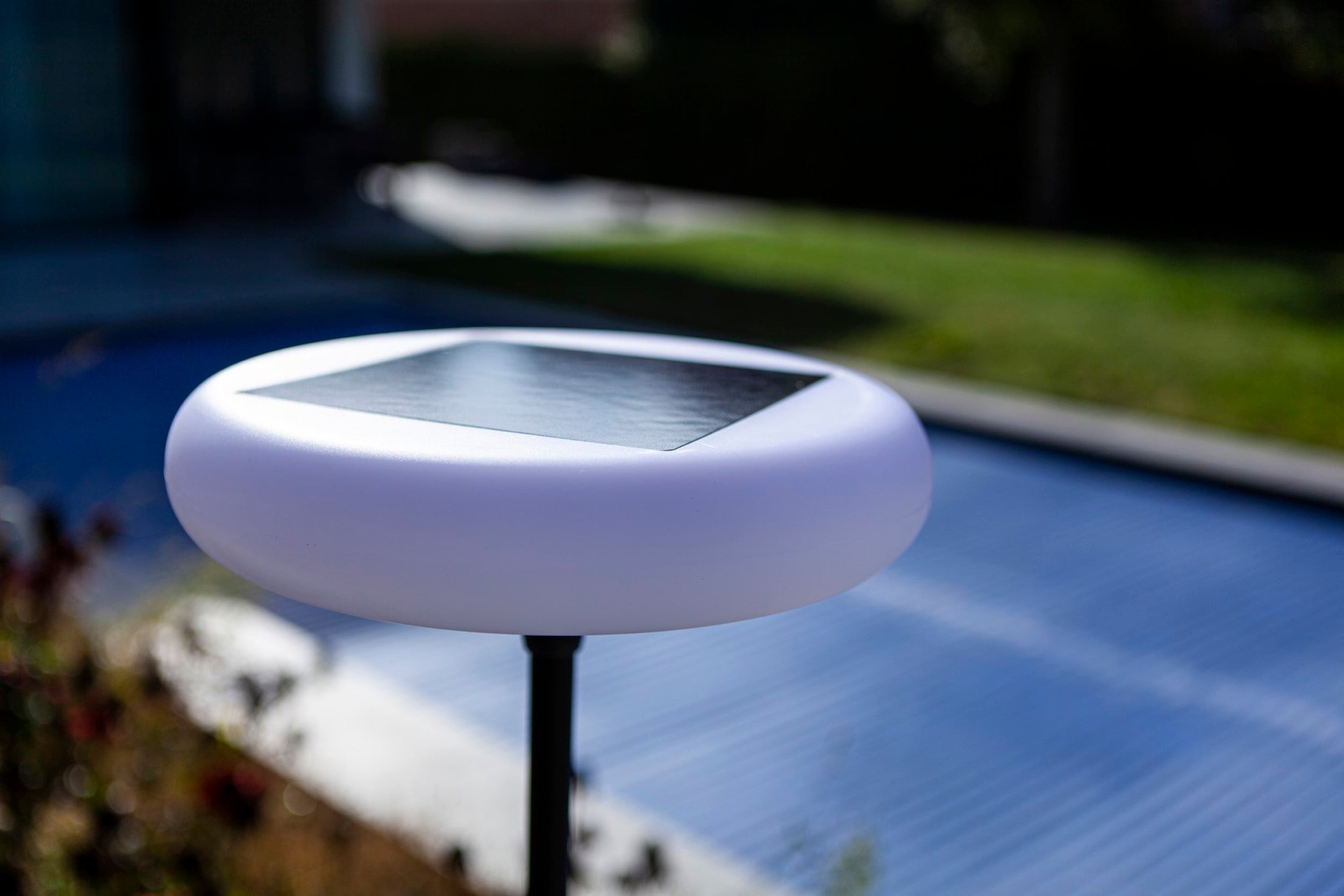 Lampa ogrodowa Pops LED solarna 173 cm czarna