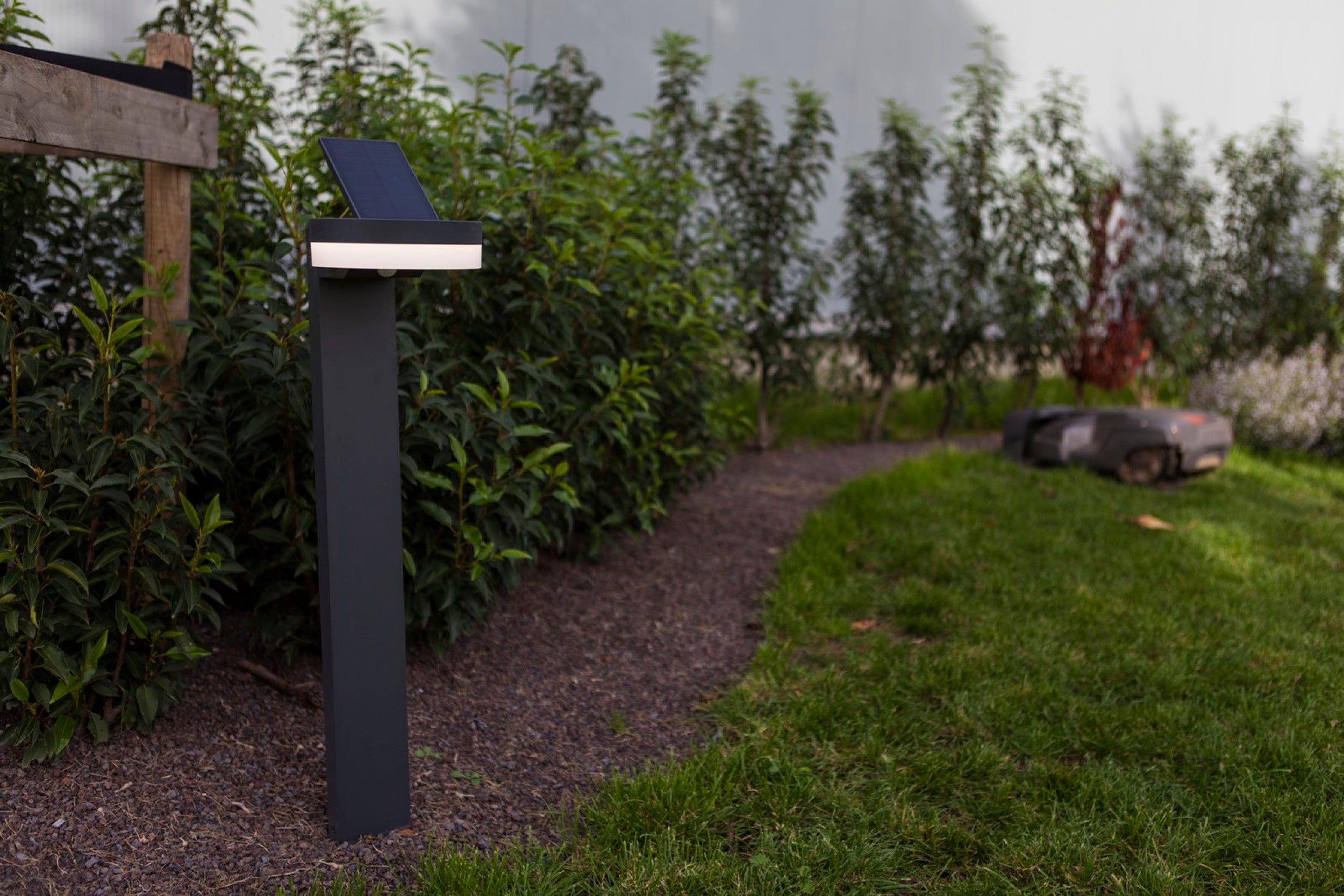 Lampa ogrodowa Runda LED solarna biało-szara