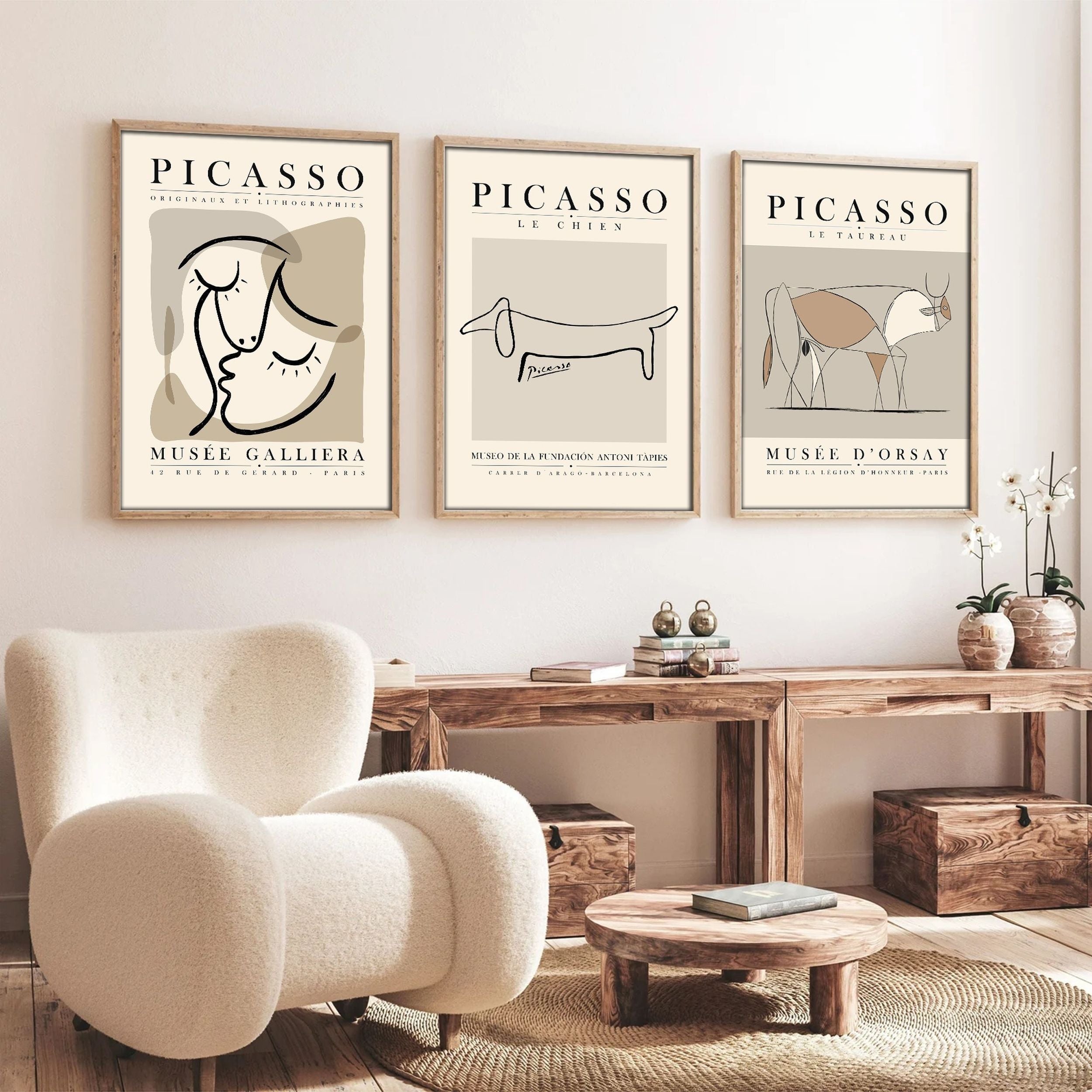 Zestaw trzech plakatów Minomoli 70x50 cm beżowe