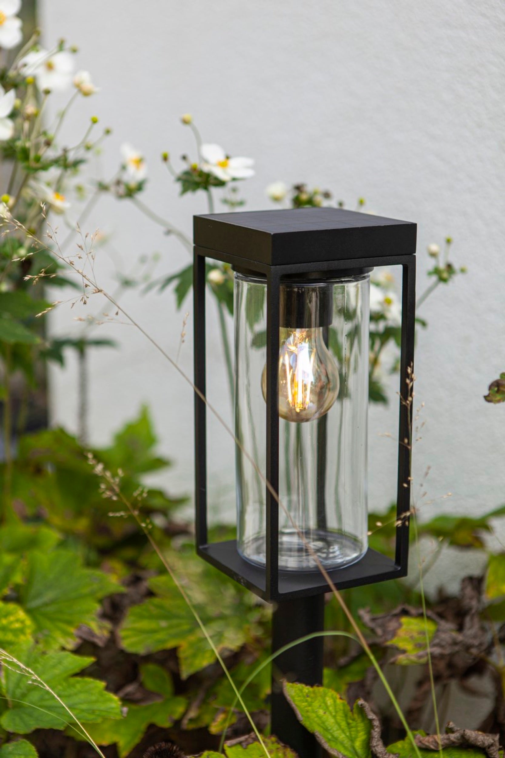 Lampa ogrodowa Flair LED solarna czarna