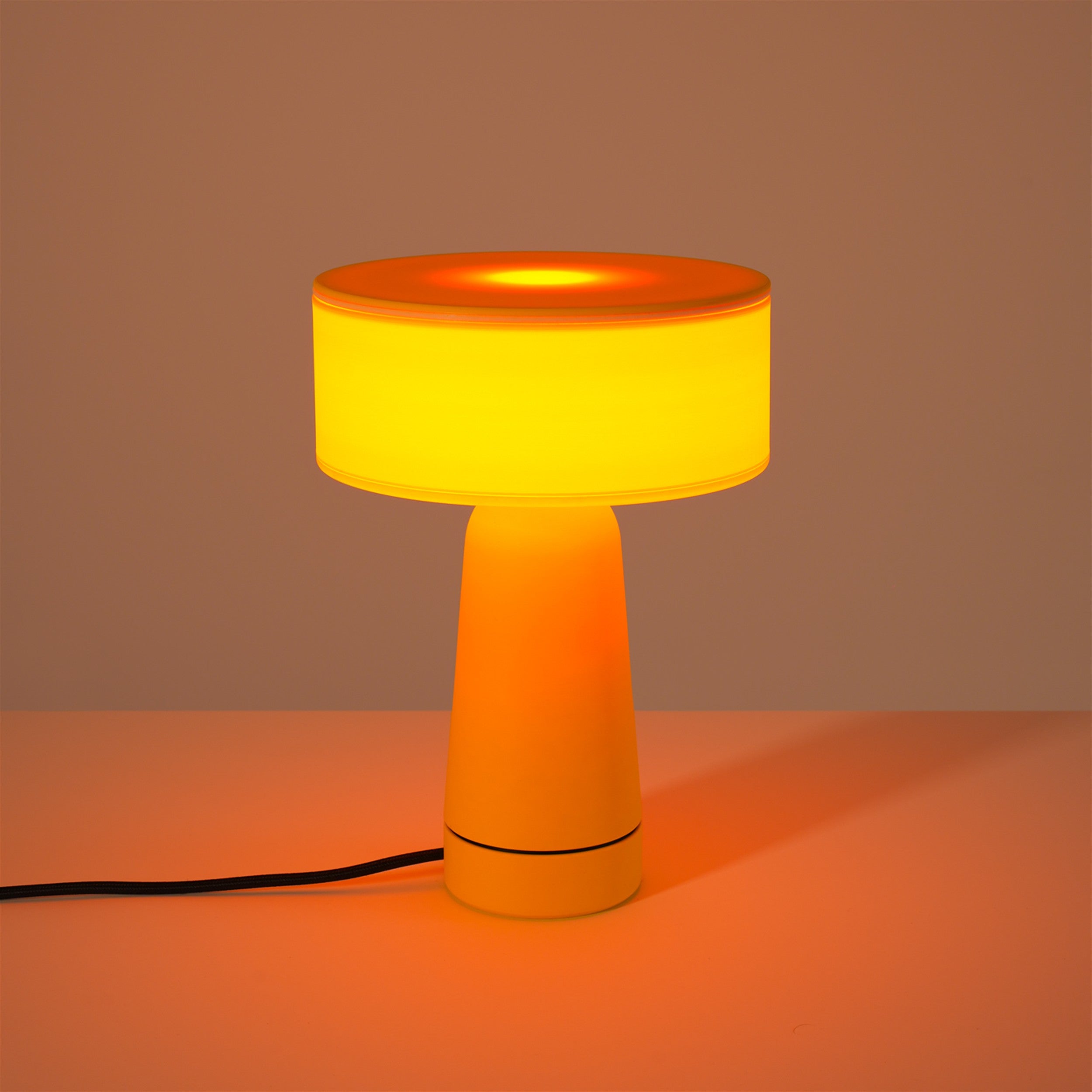 Lampa stołowa Axo żółta