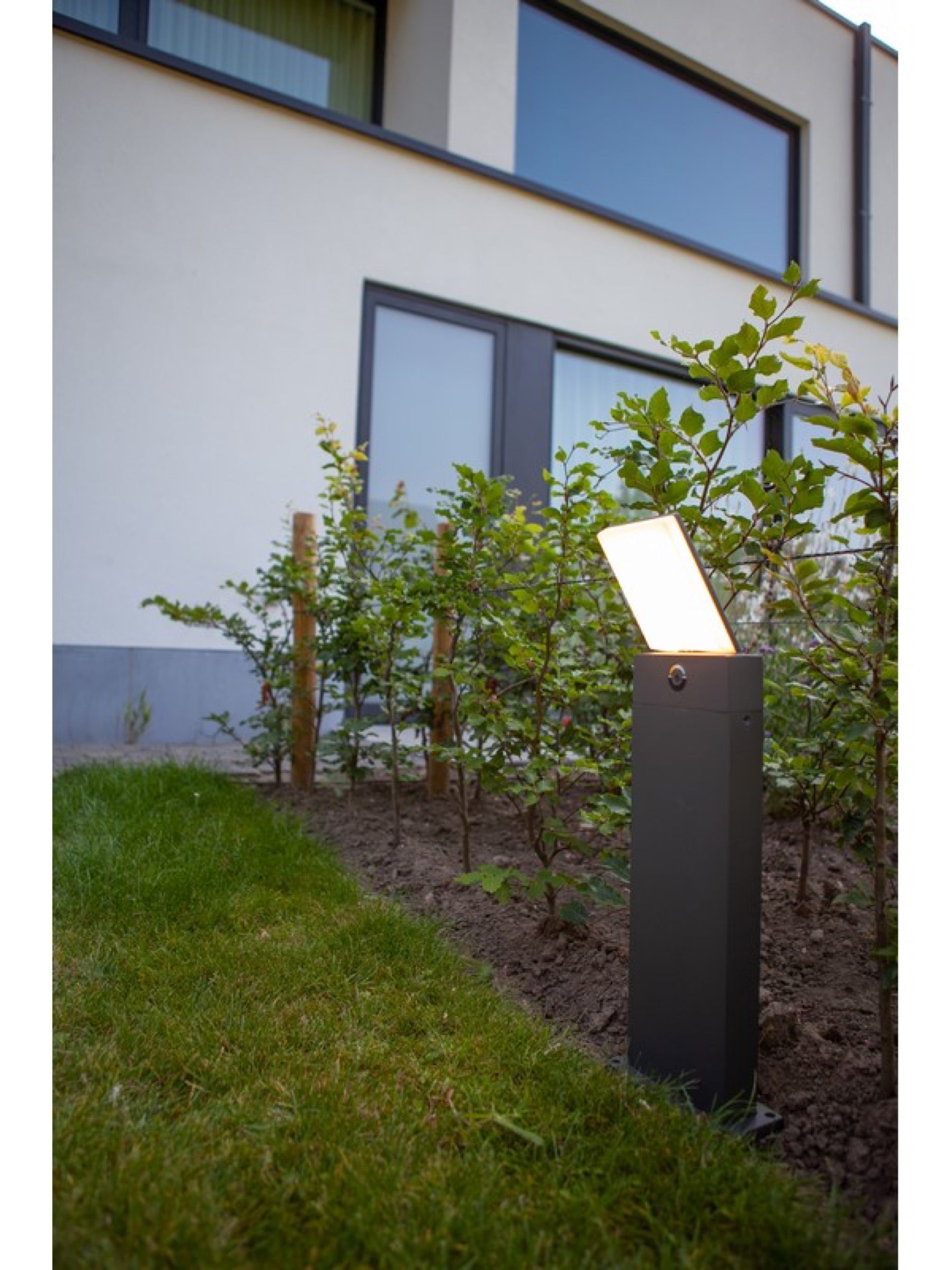 Lampa ogrodowa Pano LED antracytowa