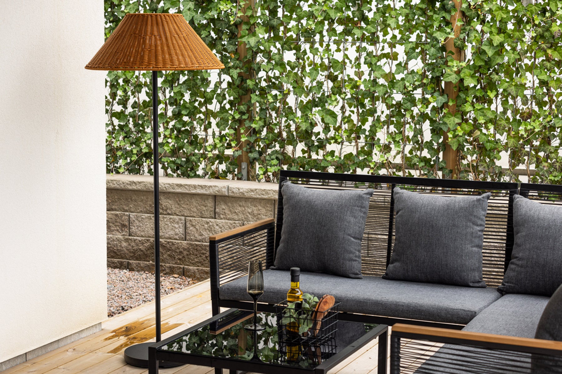 Lampa ogrodowa Mabis LED 150 cm solarna brązowa