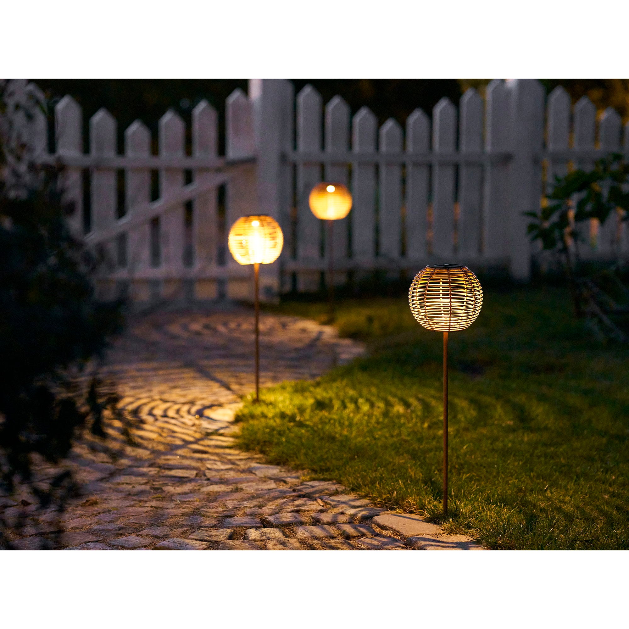 Lampa stołowa Carlisle akumulatorowa z wbudowanym panelem słonecznym jasnobrązowa