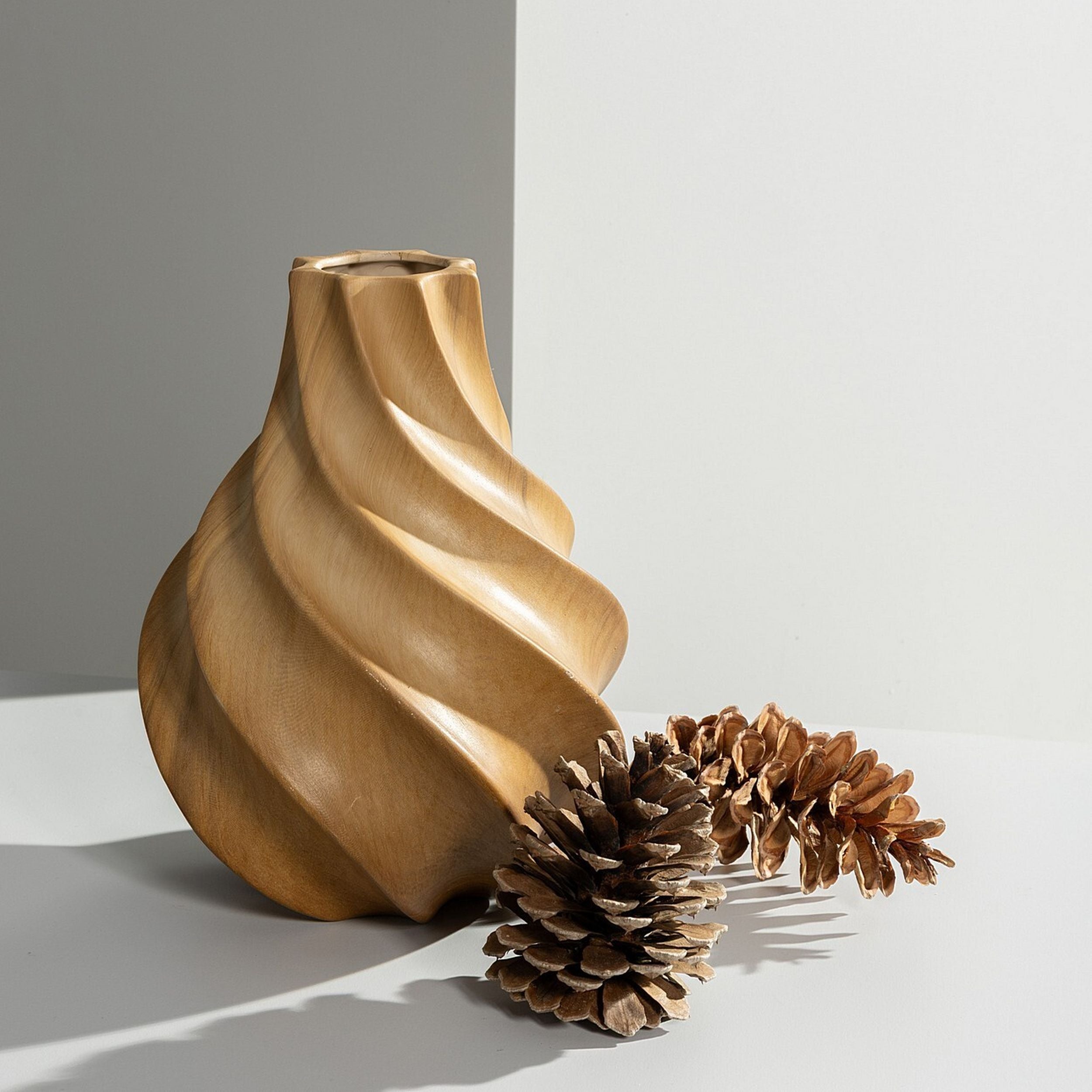 Wazon Wilhelmy 22x17 cm brązowy