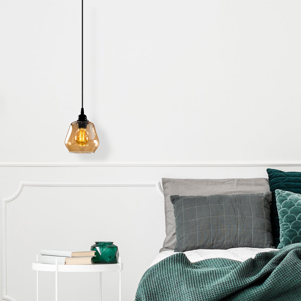 Lampa sufitowa Zelotti ze szklanym kloszem średnica 15 cm