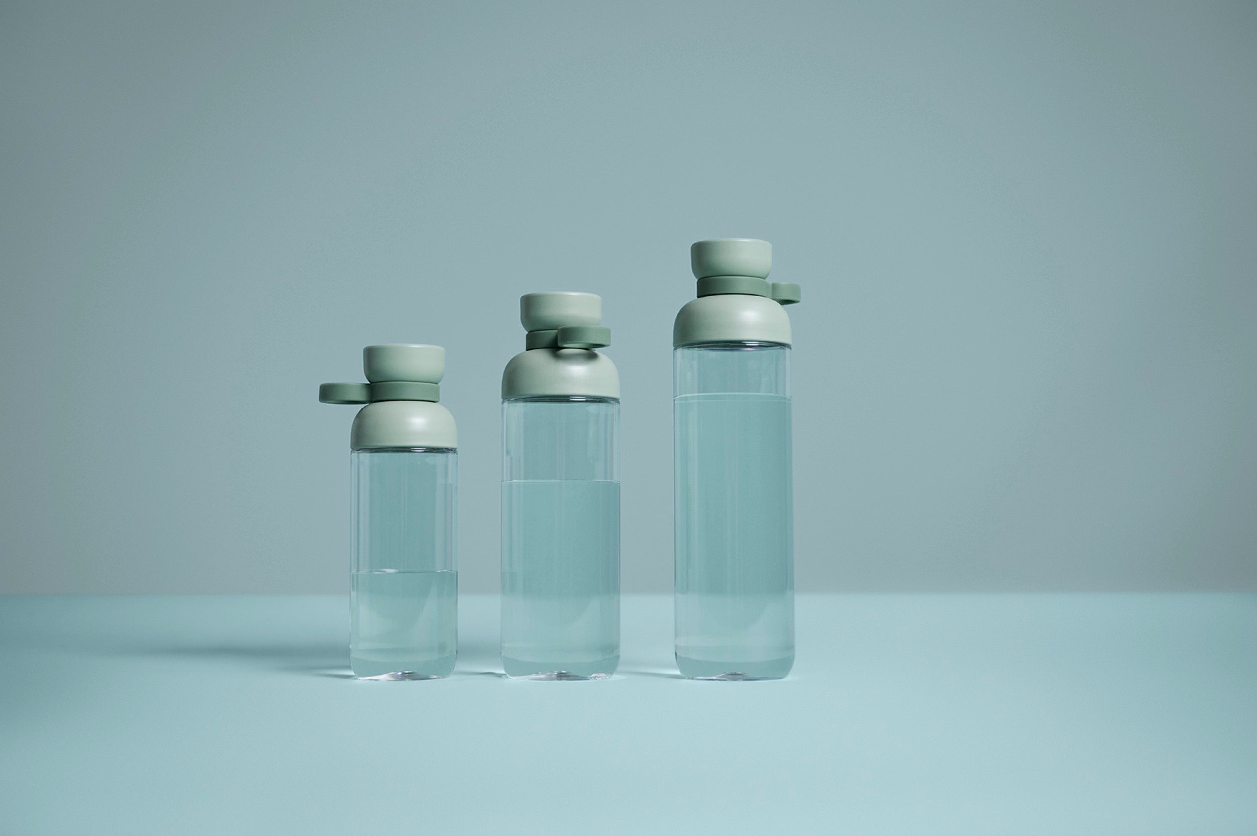 Butelka na wodę Vita 700 ml różowa