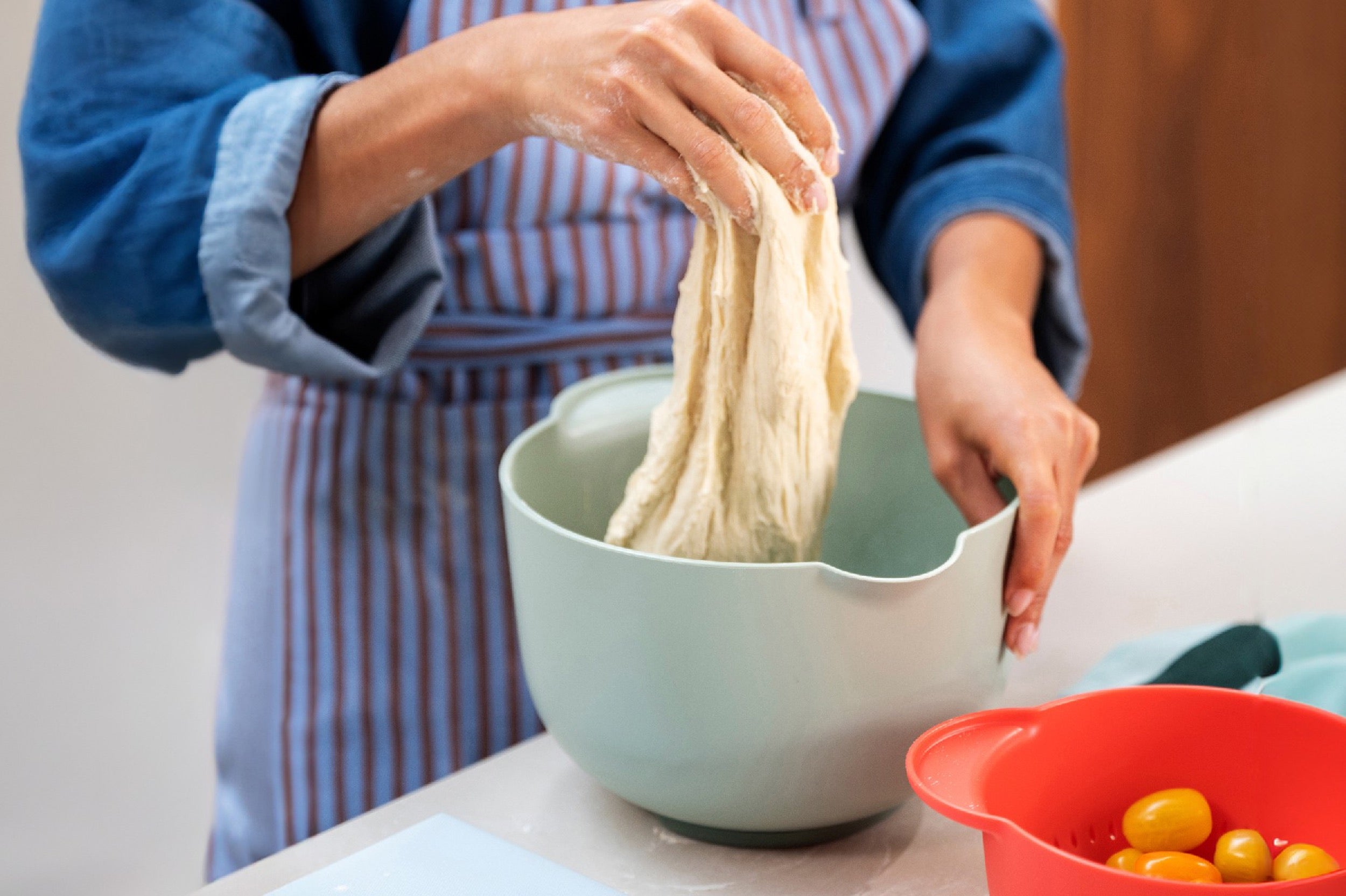 Miska z pokrywą odporną na rozchlapywanie Chef It 3000 ml kremowa