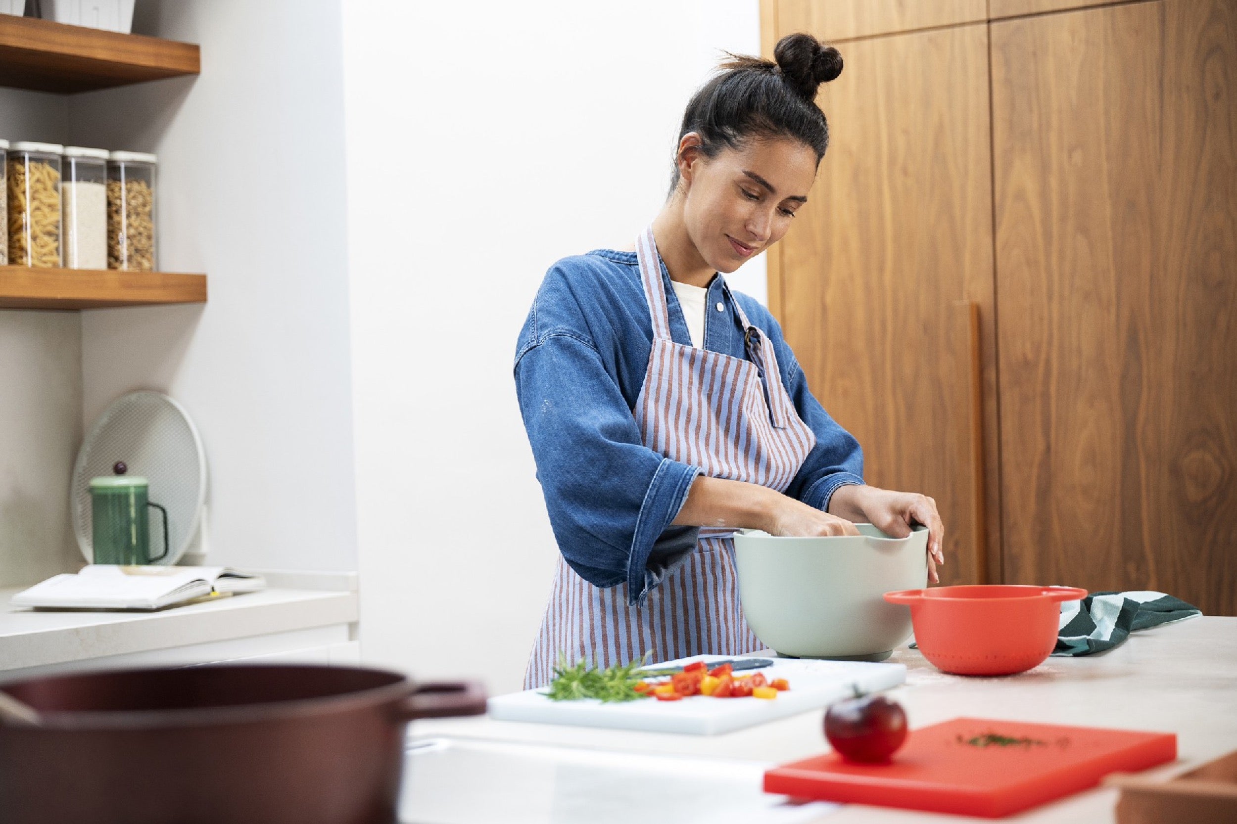Miska z pokrywą odporną na rozchlapywanie Chef It 3000 ml kremowa