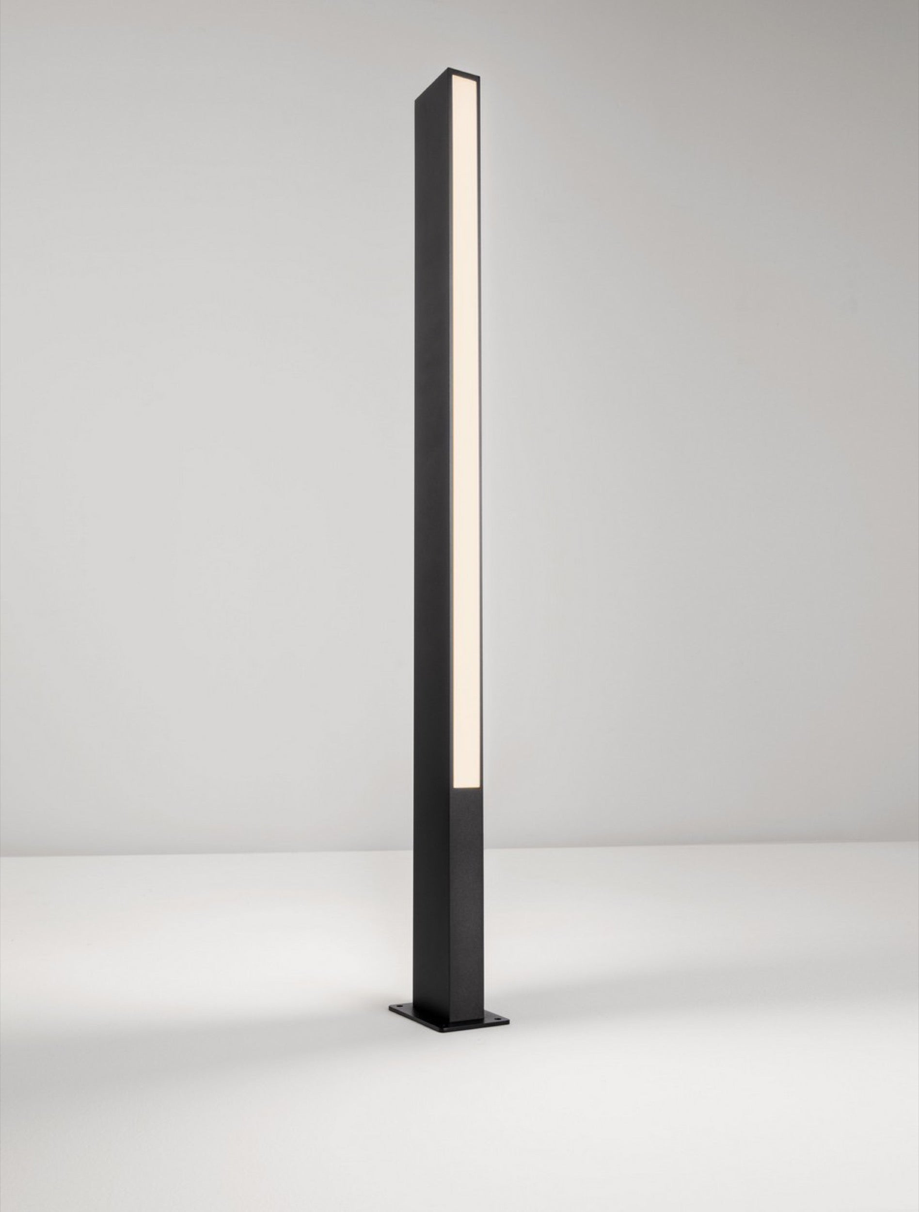 Lampa ogrodowa Zollek LED czarna