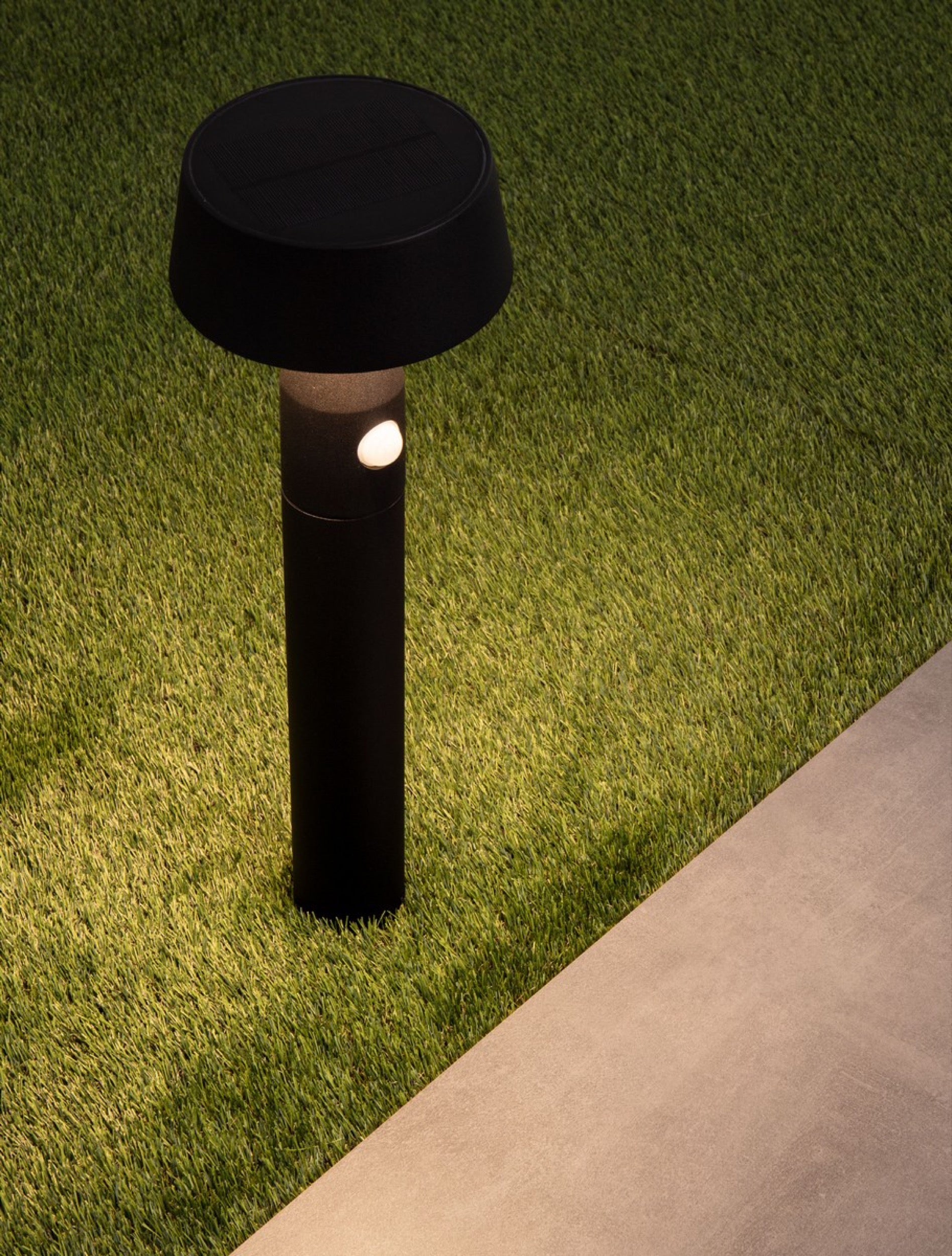 Lampa ogrodowa Choope LED solarna czarna
