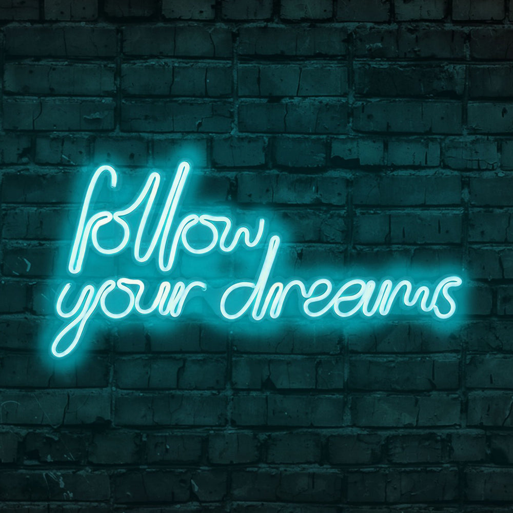 Neon na ścianę Letely z napisem Follow Your Dreams niebieski