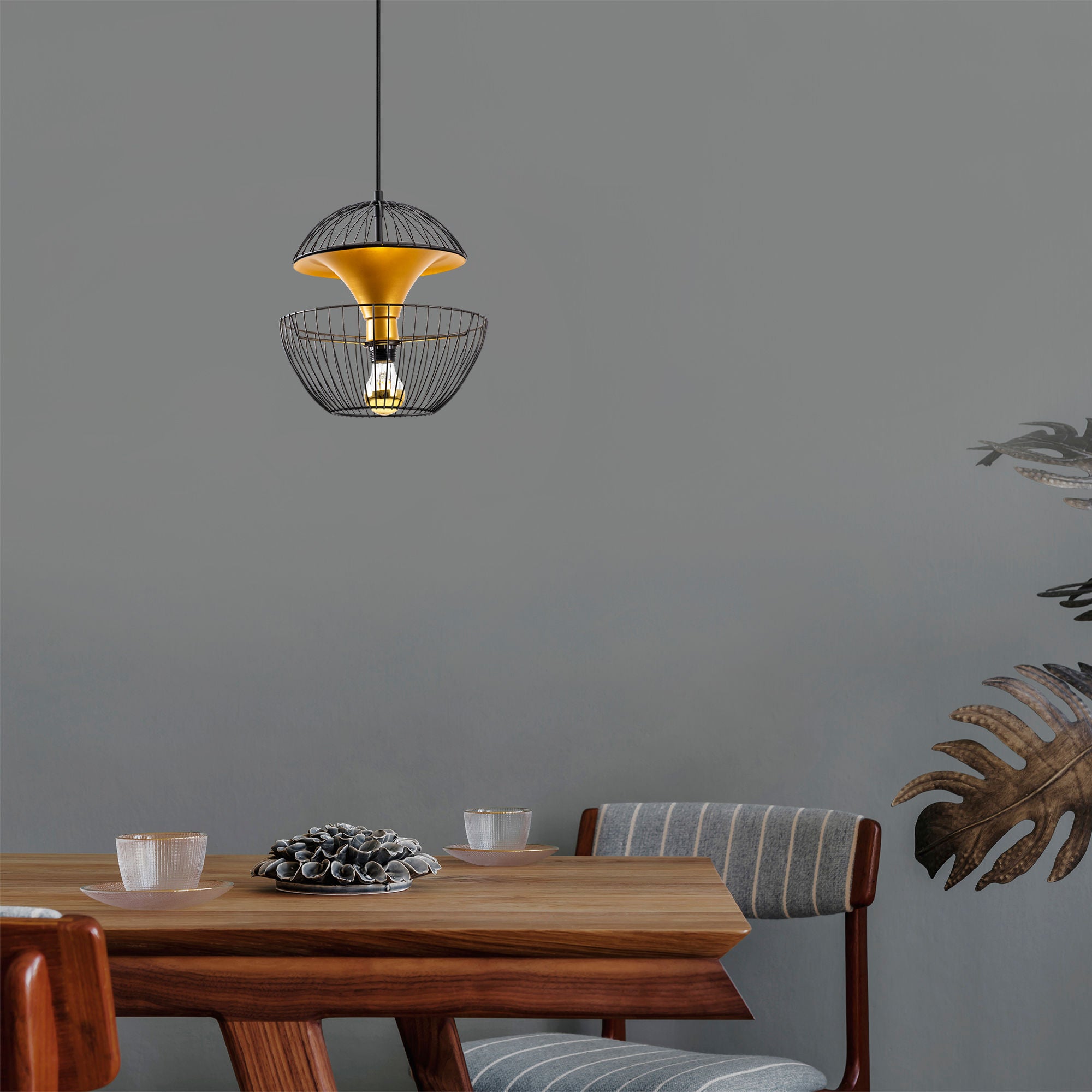 Lampa wisząca Toucke metalowa czarna/złota
