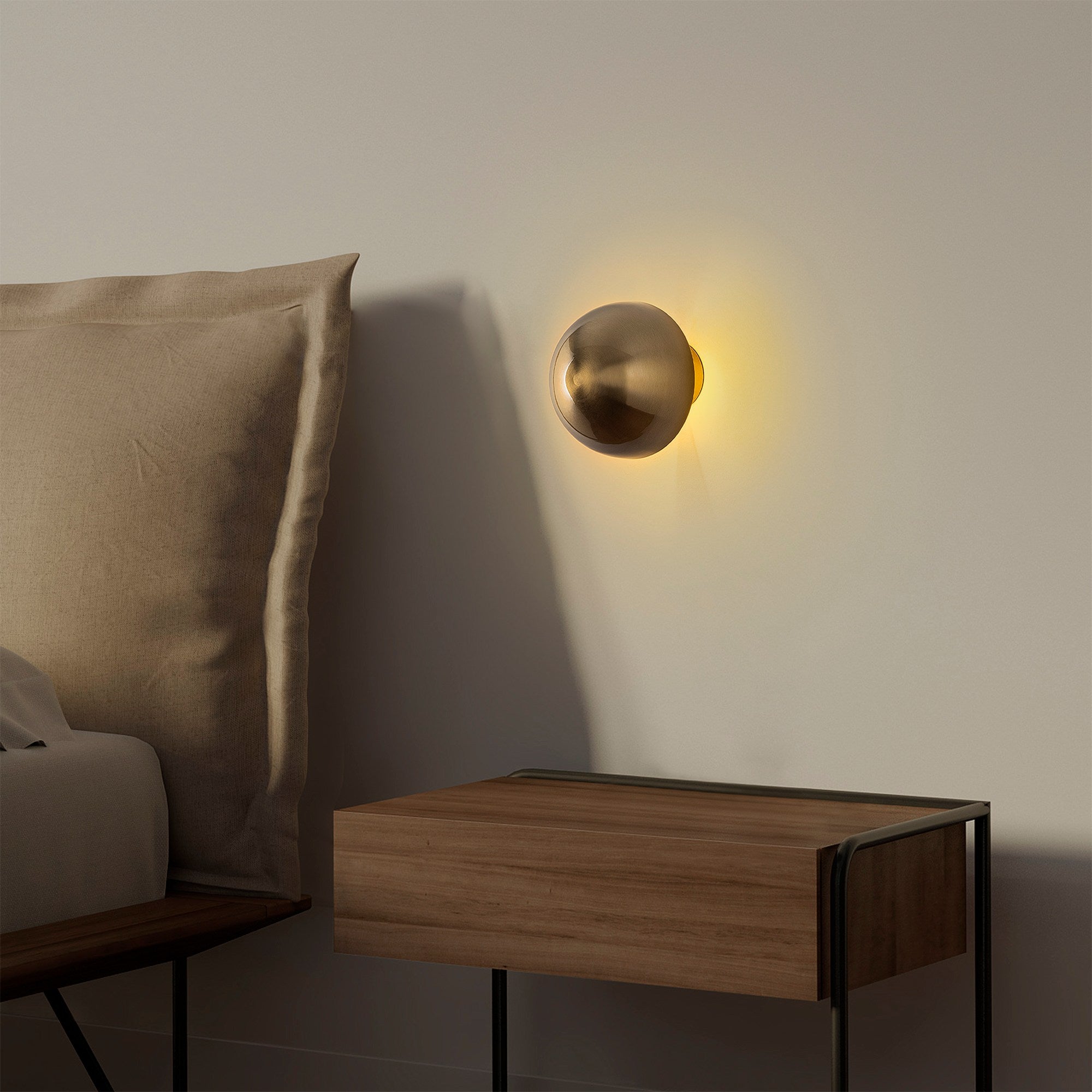 Lampa ścienna Emears średnica 16 cm złota