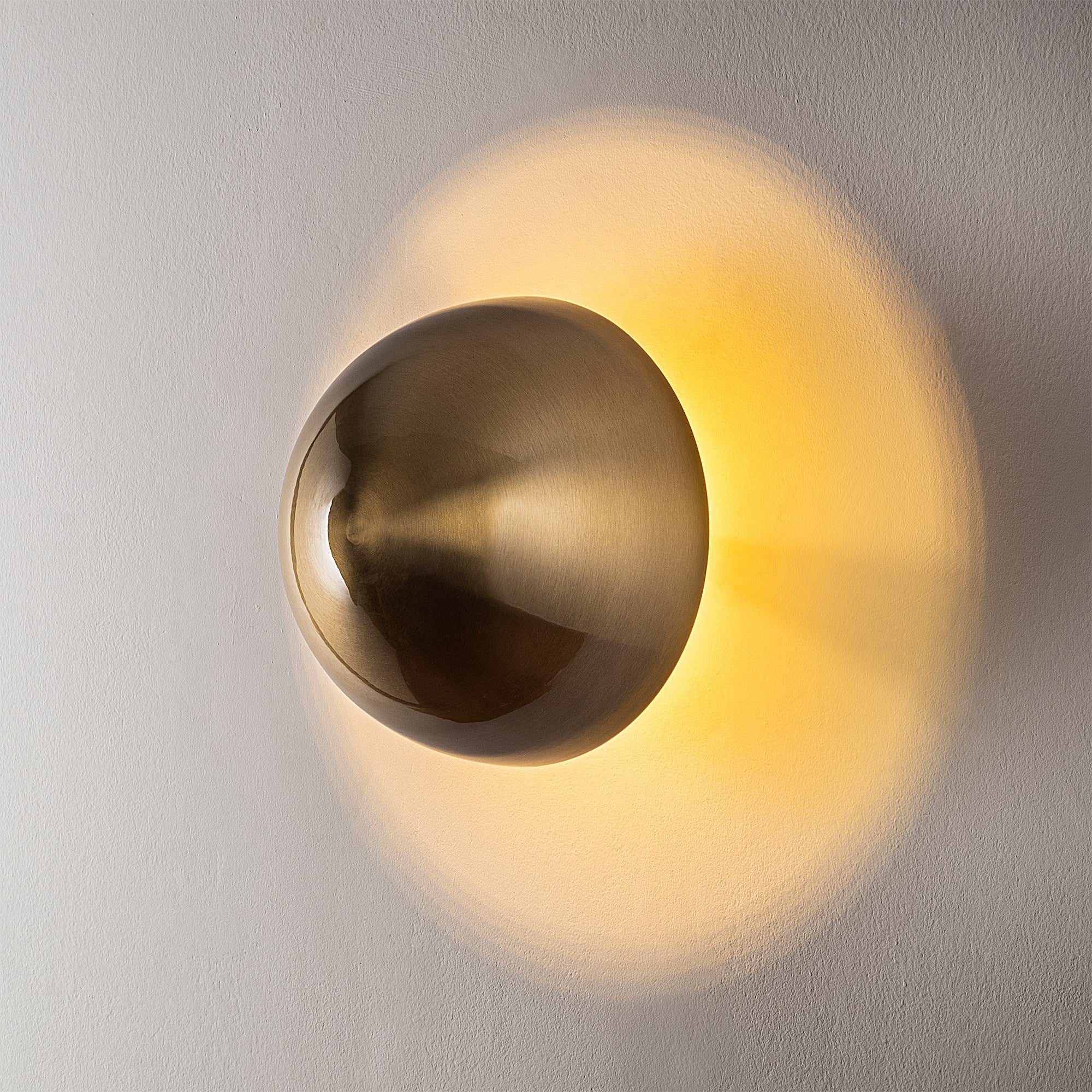 Lampa ścienna Emears średnica 20 cm złota