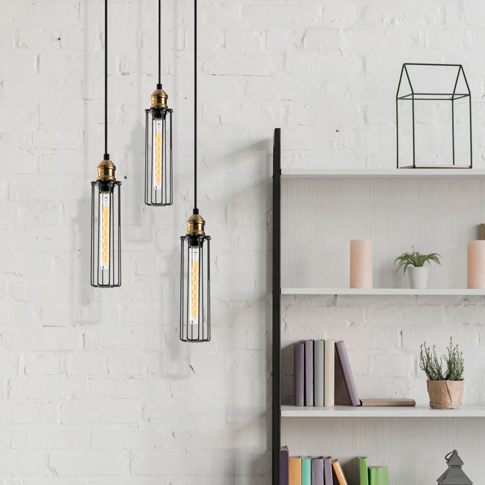 Lampa sufitowa Sirarer x3 industrialna na okrągłej podsufitce czarna