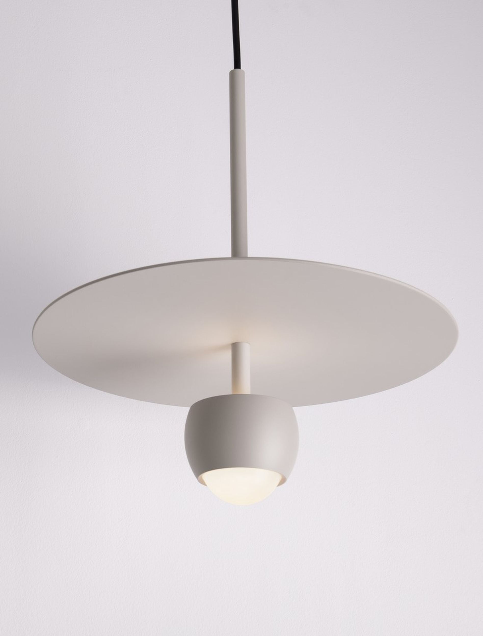 Lampa wisząca Burgens LED beżowa