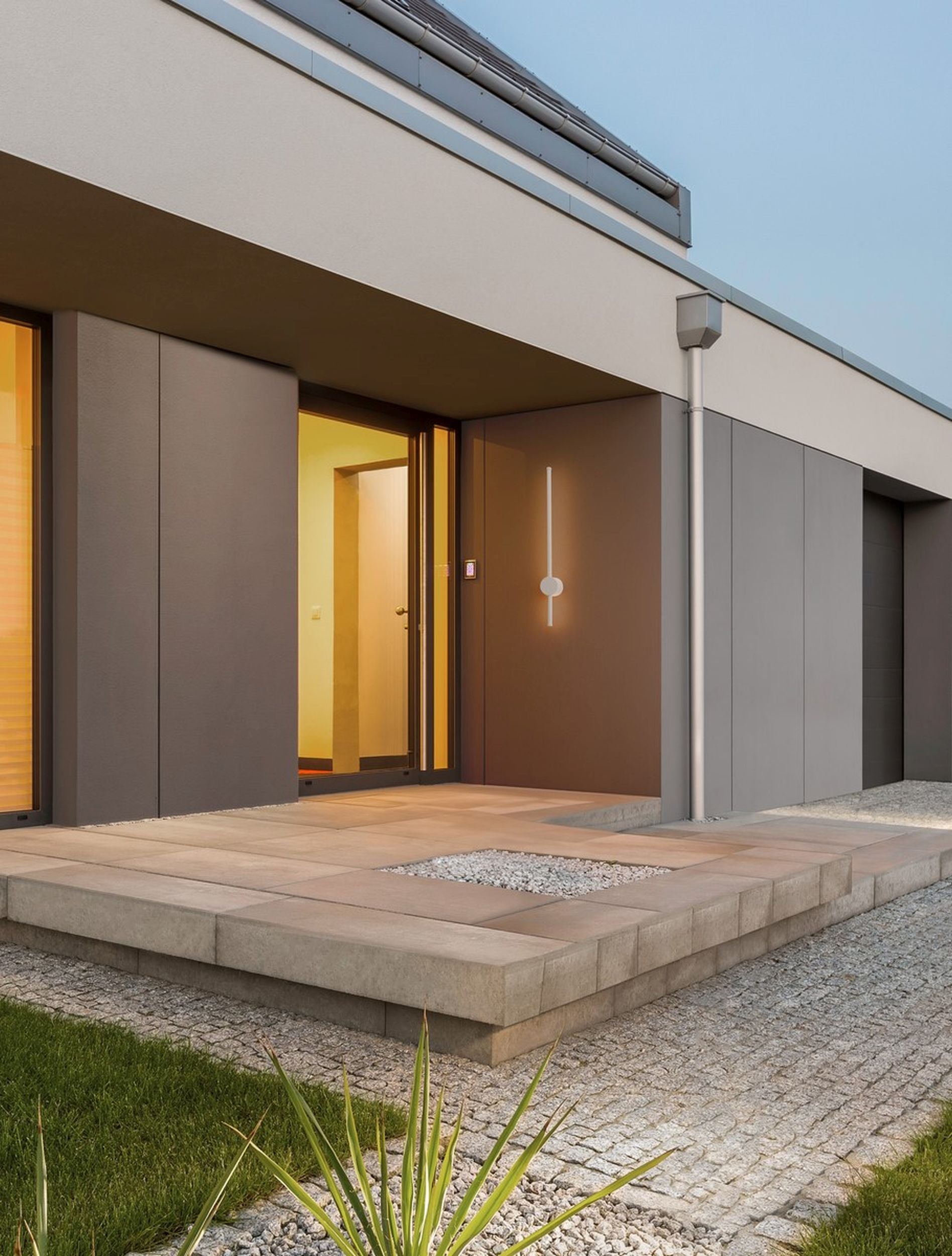 Kinkiet zewnętrzny Ovejs LED 65 cm biały