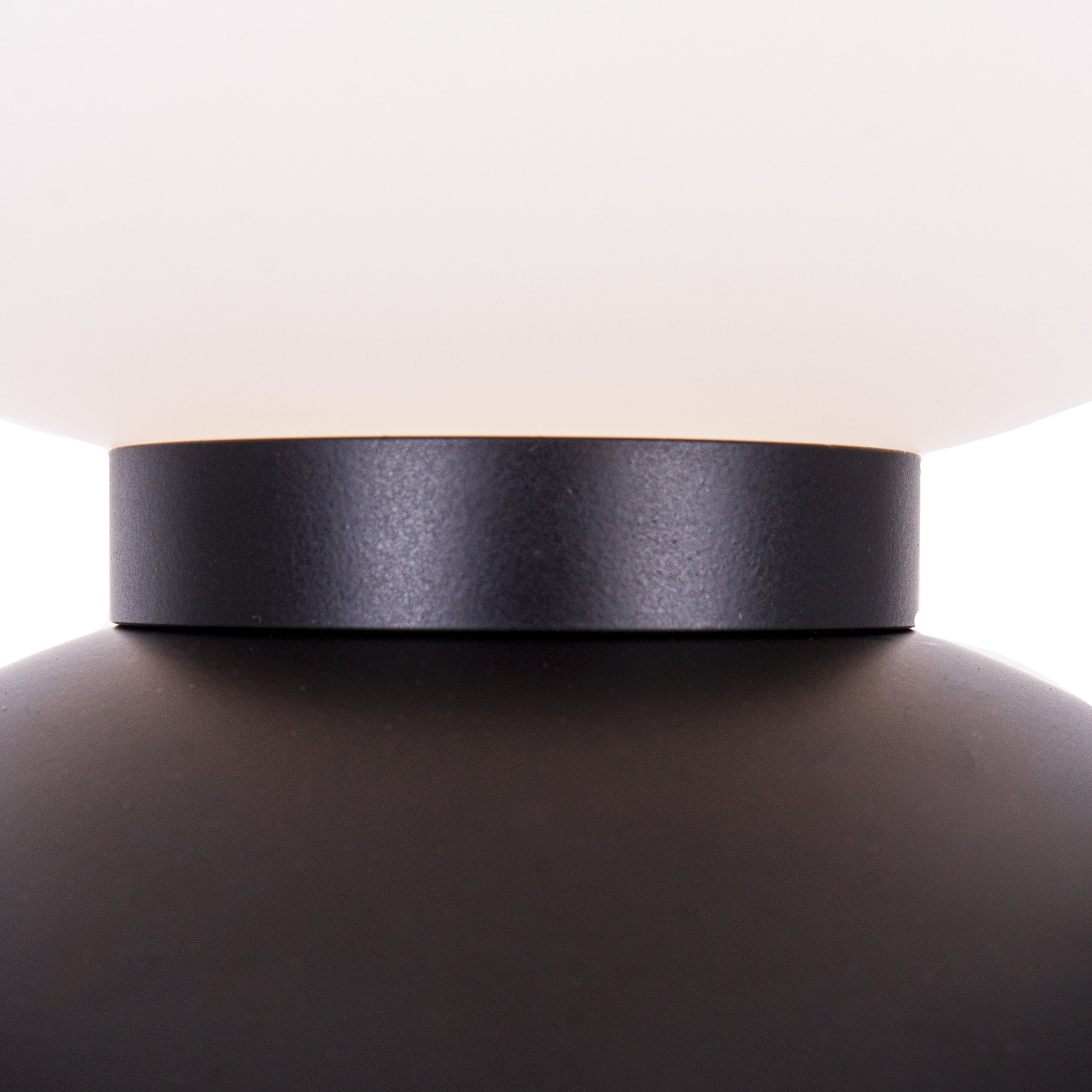 Lampa podłogowa Tama czarno-biała