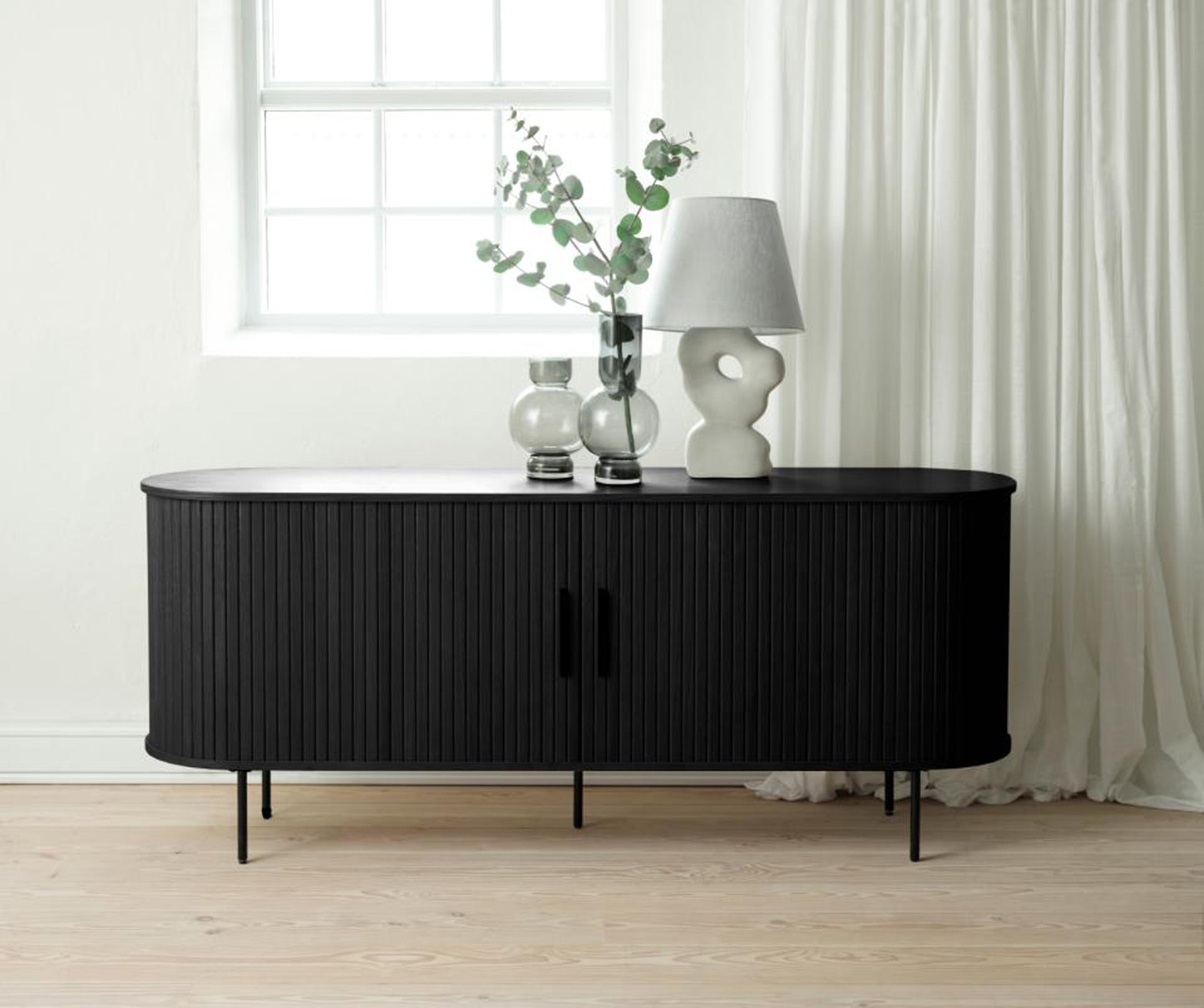 Komoda Gativel lamele 180 cm dąb czarny