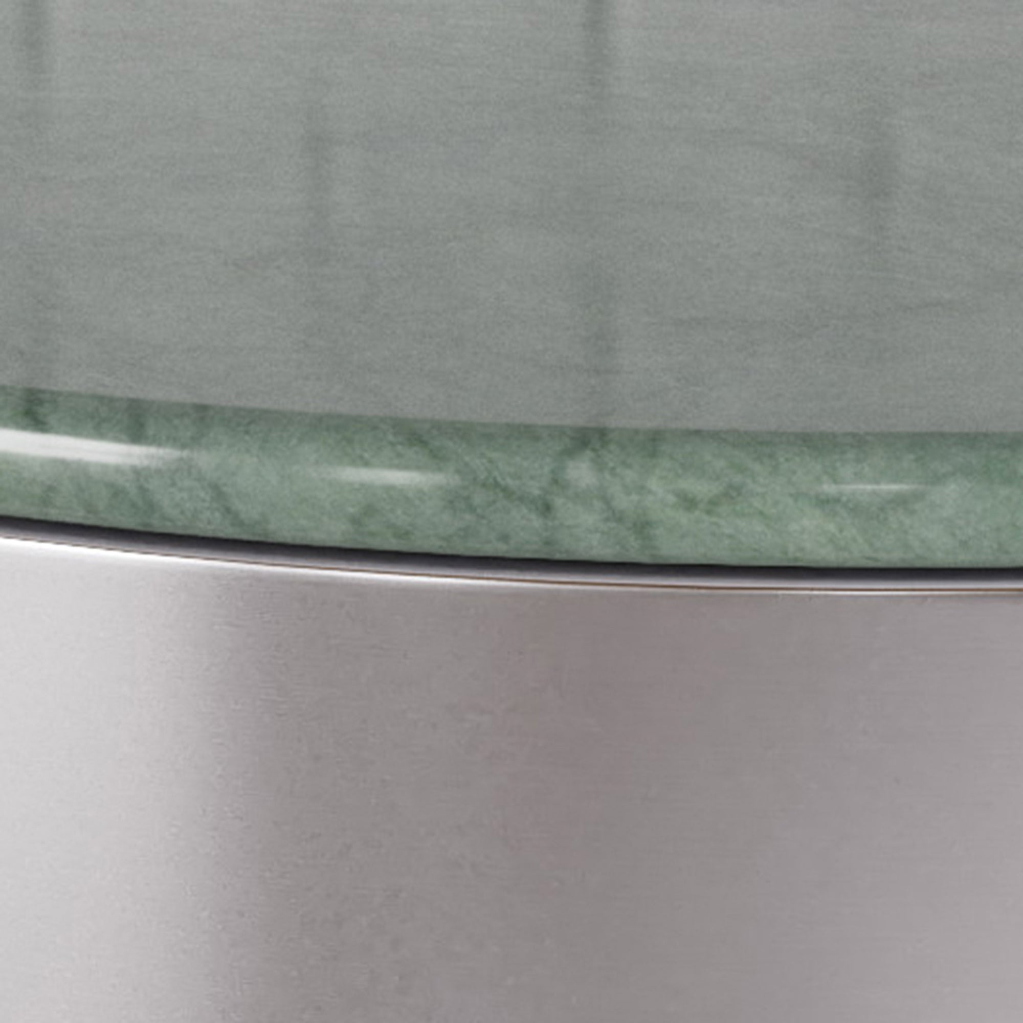 Stolik kawowy Cangas średnica 80 cm zielony marmurowy blat z metalową podstawą