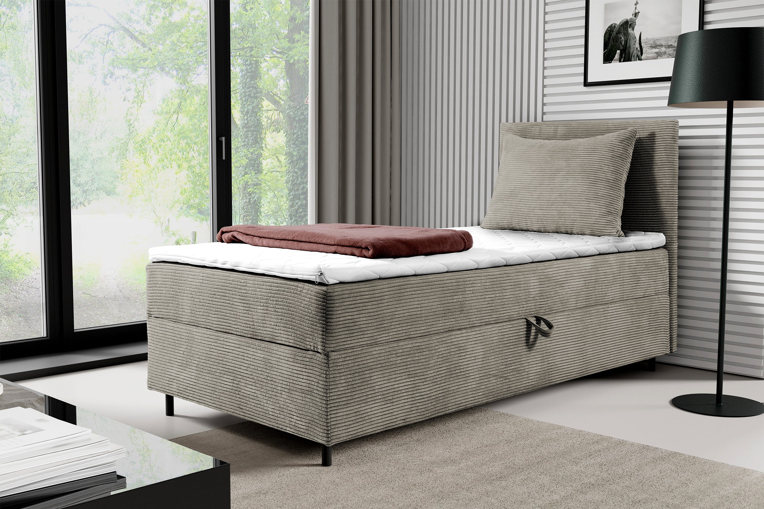 Łóżko kontynentalne jednosobowe Montigo Mini 90x200 cm z pojemnikiem, topperem i poduszką beżowe sztruks nogi czarne prawostronne