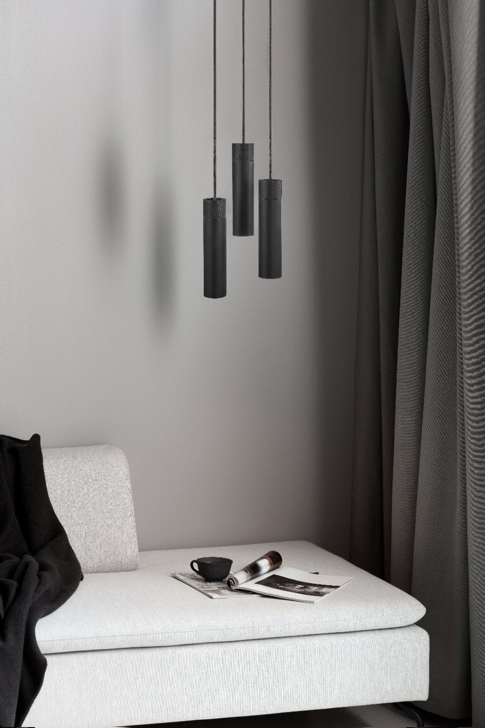 Lampa wisząca Tilo x3 czarna z drewnianym pierścieniem