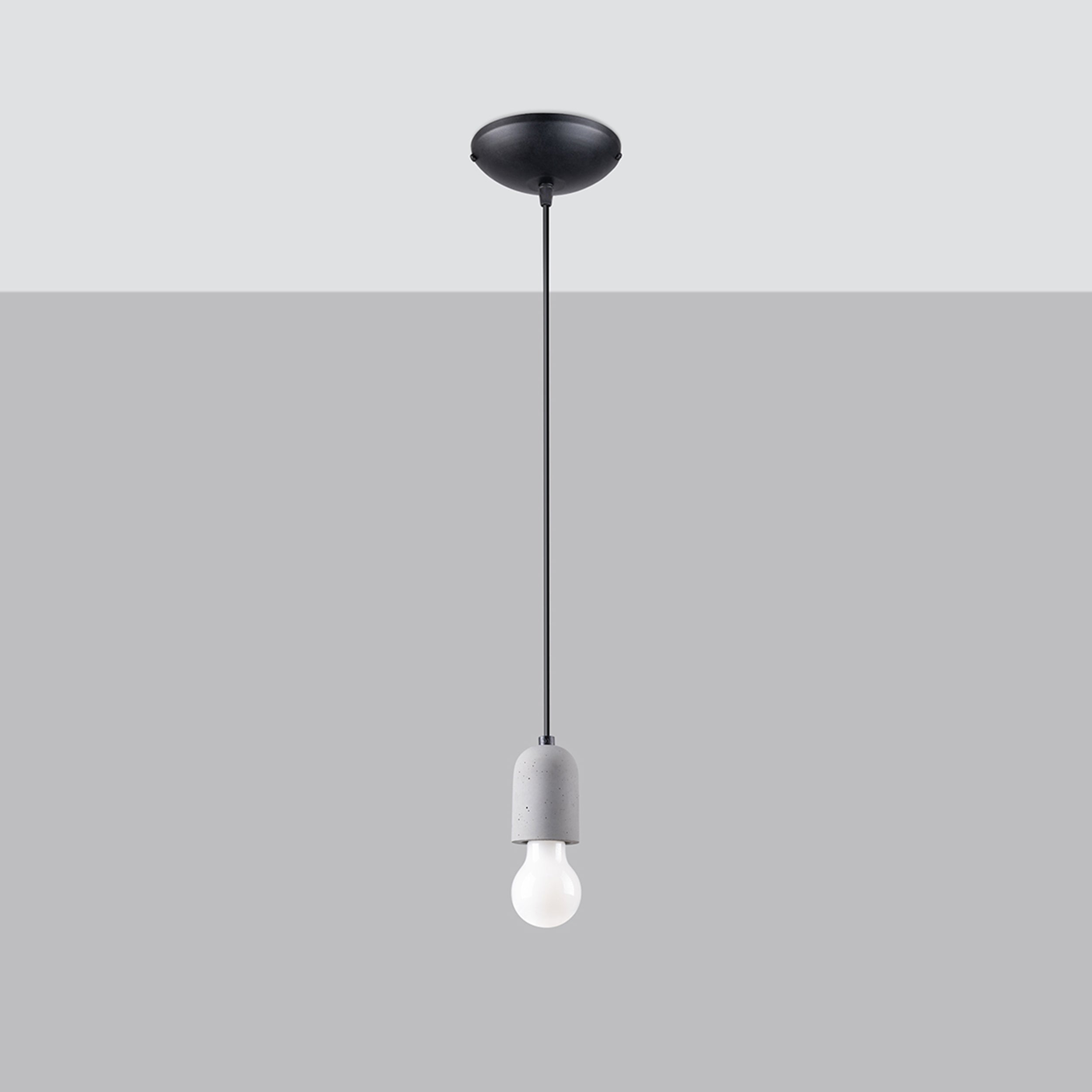 Lampa wisząca Consons 115 cm z elementem betonu