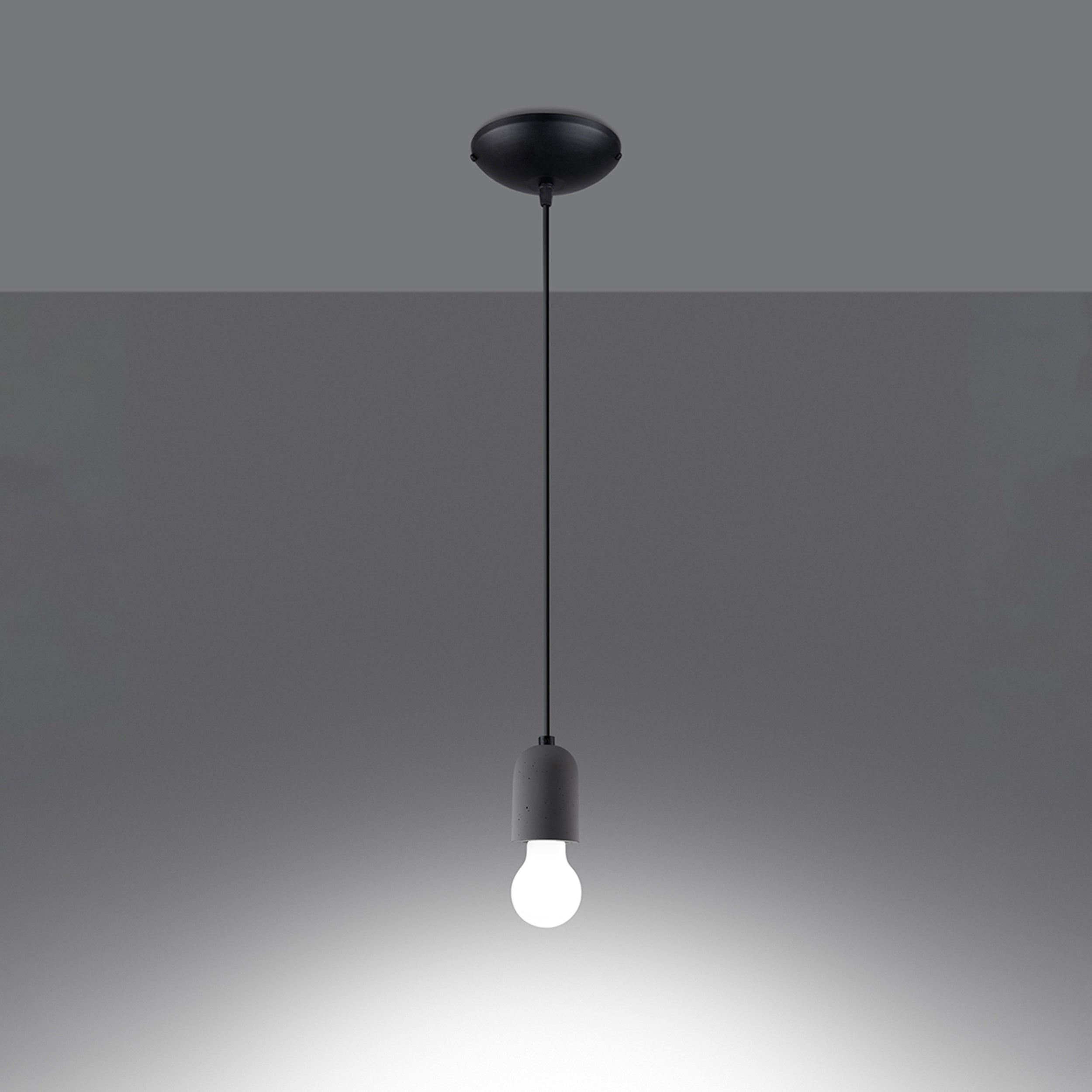 Lampa wisząca Consons 115 cm z elementem betonu