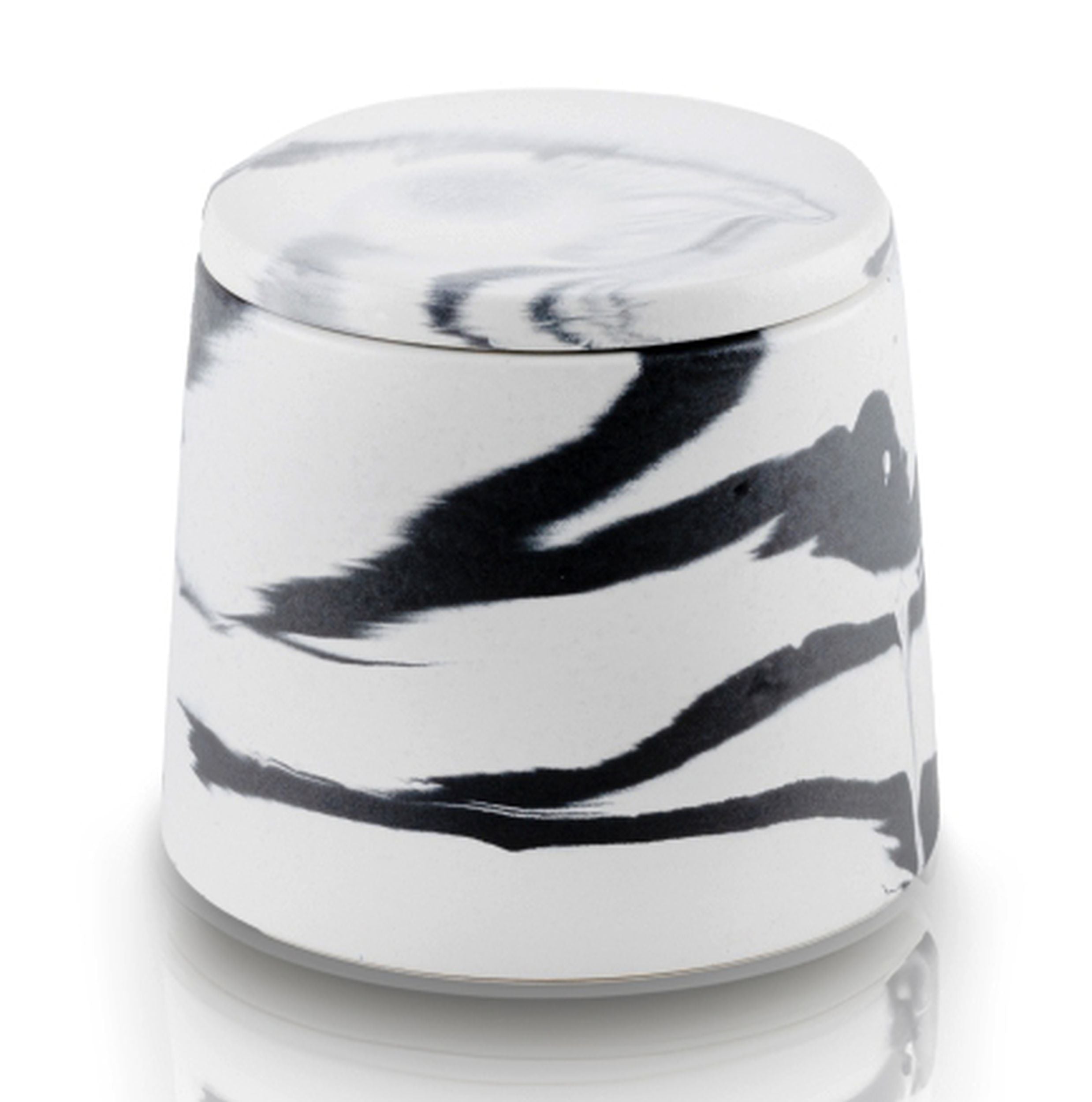 Świeca sojowa zapachowa Dana Wood & Sea Salt 130 ml marmurowy gips