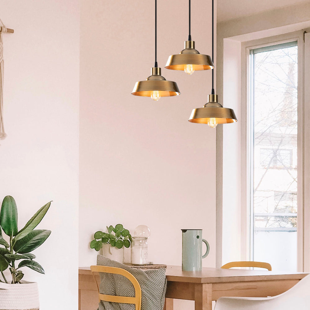 Lampa wisząca Frodes x3 na okrągłej podsufitce złota