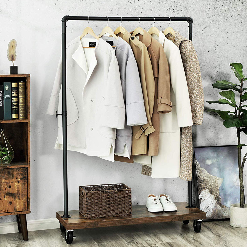 Wieszak Kamonoli w stylu industrialnym