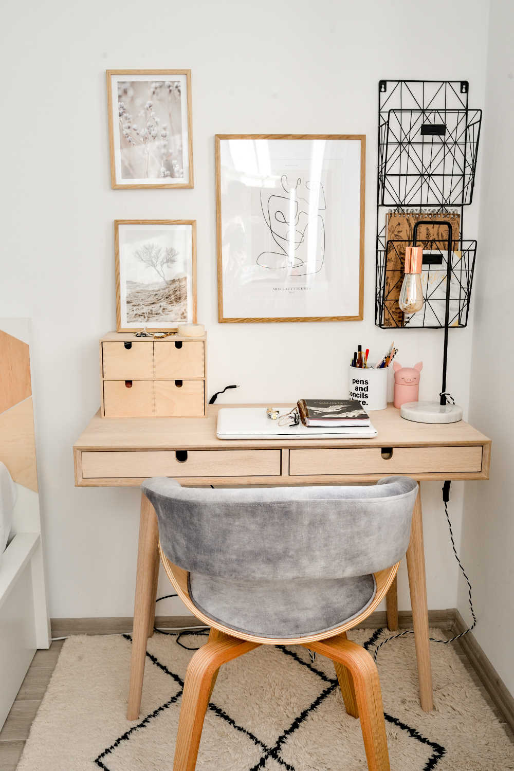 Biurko Kastav 100x45 cm z dwiema szufladami