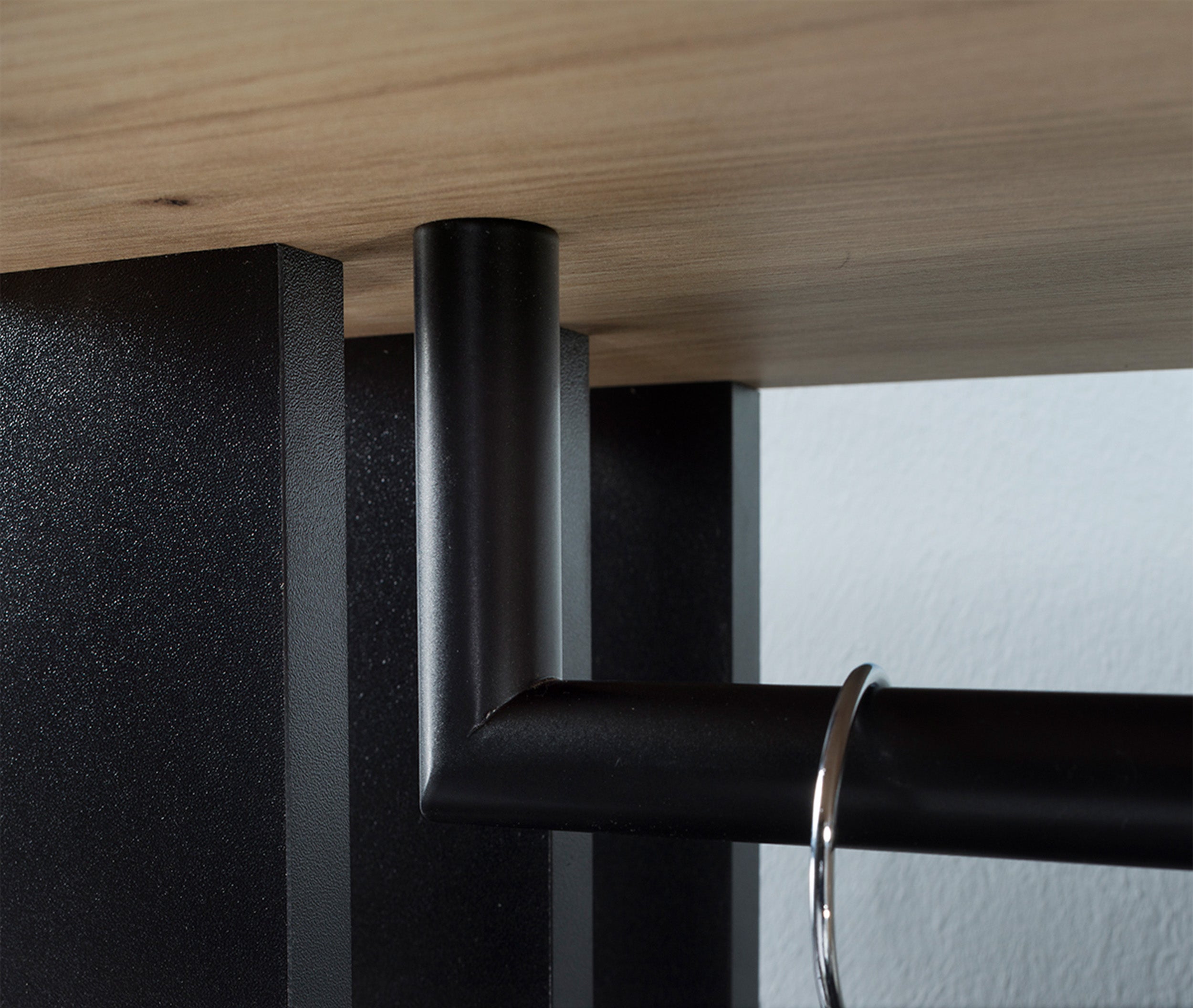 Garderoba jednodrzwiowa Moletto z lustrem i półkami 100 cm dąb artisan/czarna