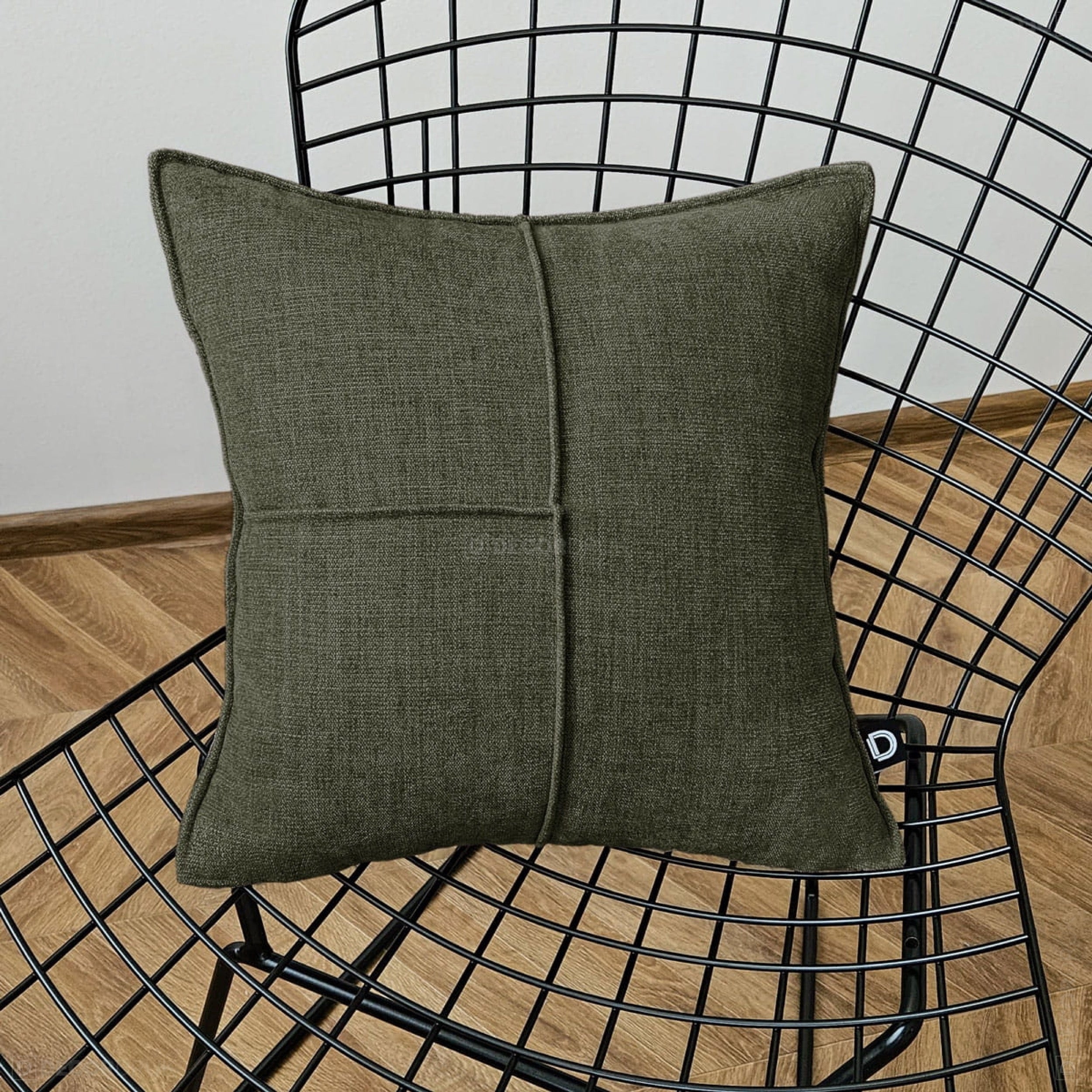 Poszewka dekoracyjna Modern 50x50 cm khaki
