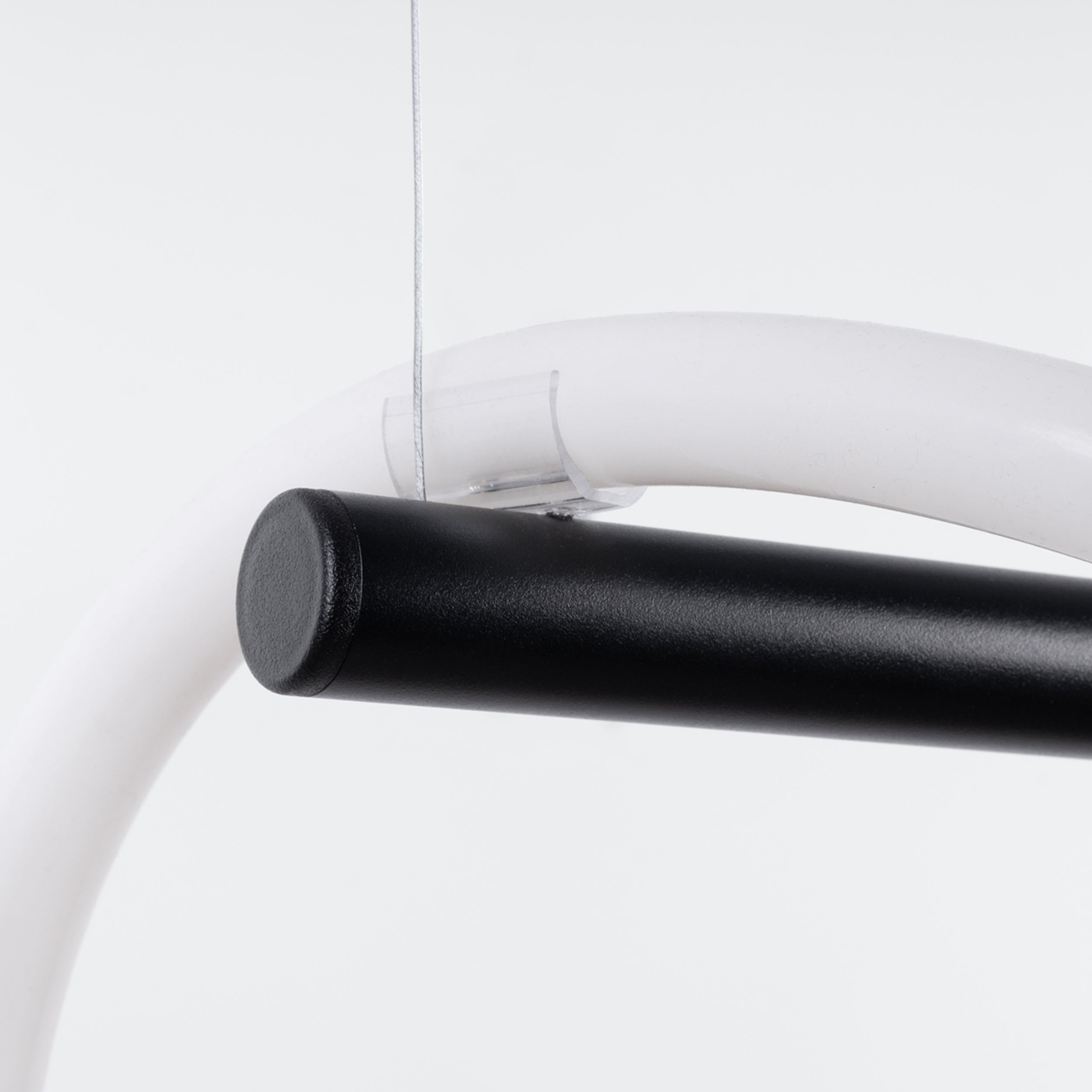 Lampa wisząca Quesses 84 cm czarna