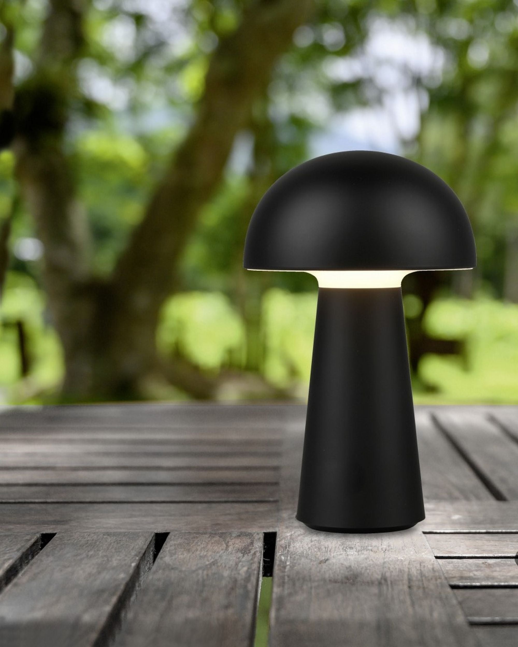 Lampa ogrodowa Lennon LED czarna