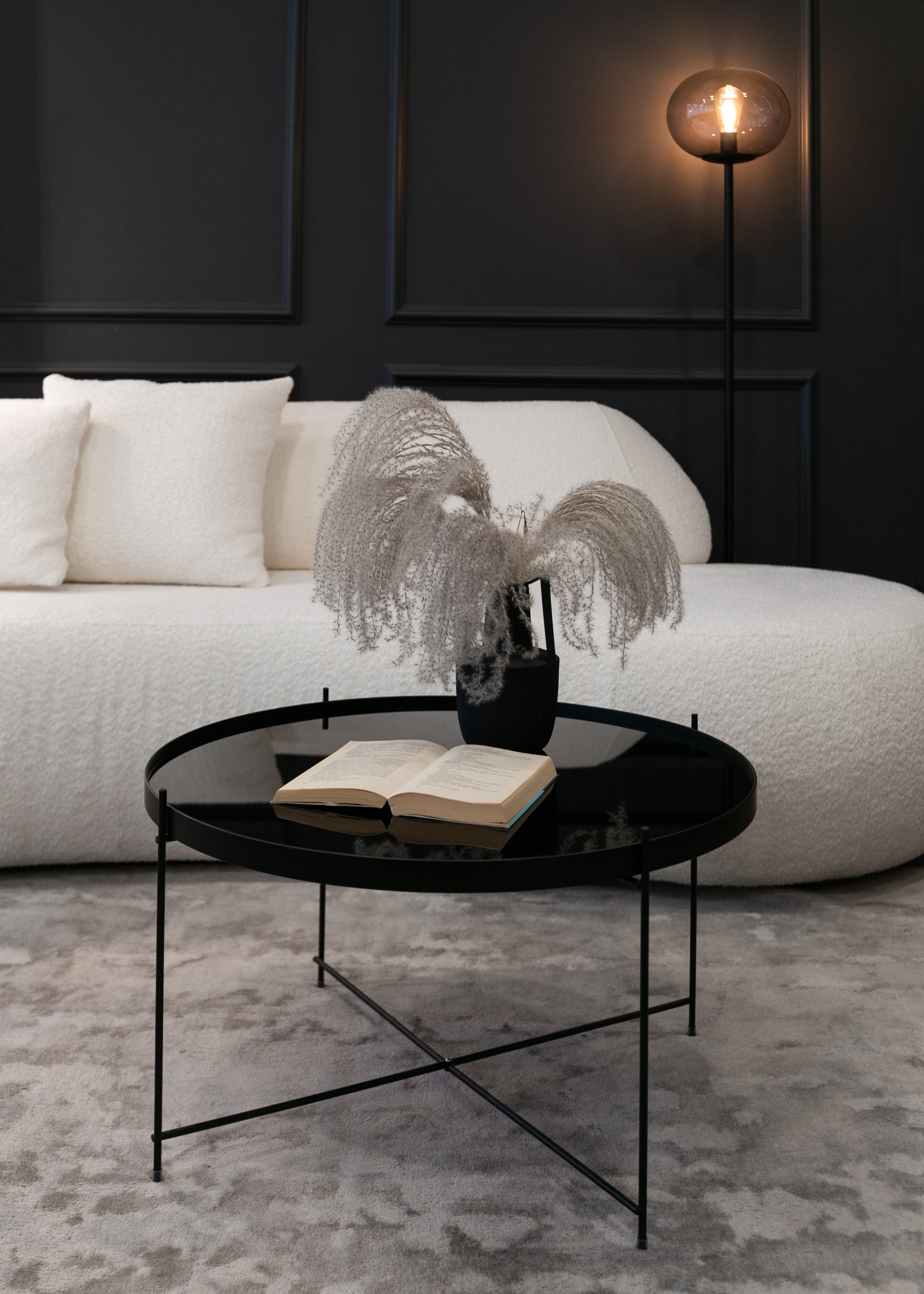 Sofa trzyosobowa Balme kremowa boucle