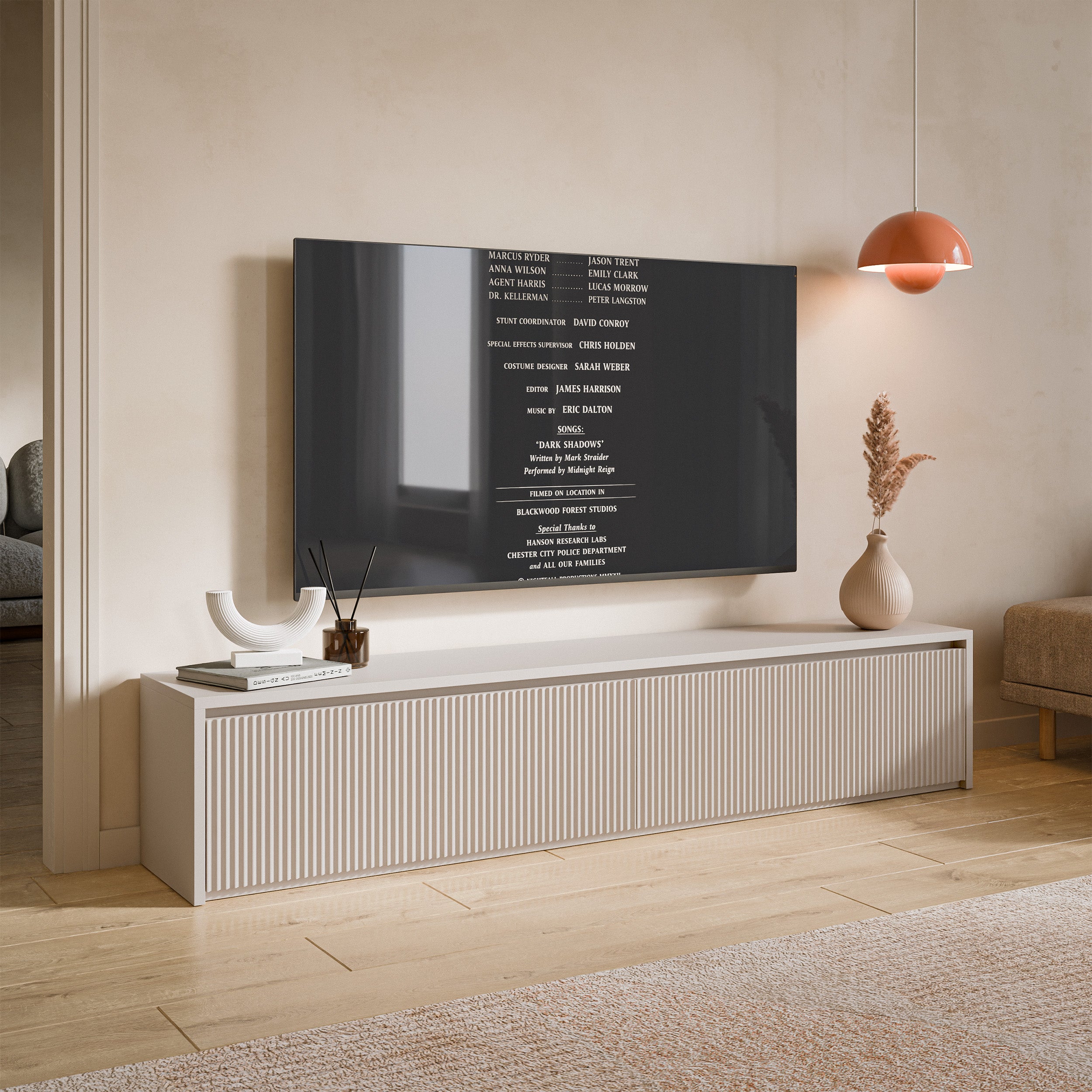 Szafka RTV dwudrzwiowa Vemmi 180 cm z ryflowanym frontem kaszmir