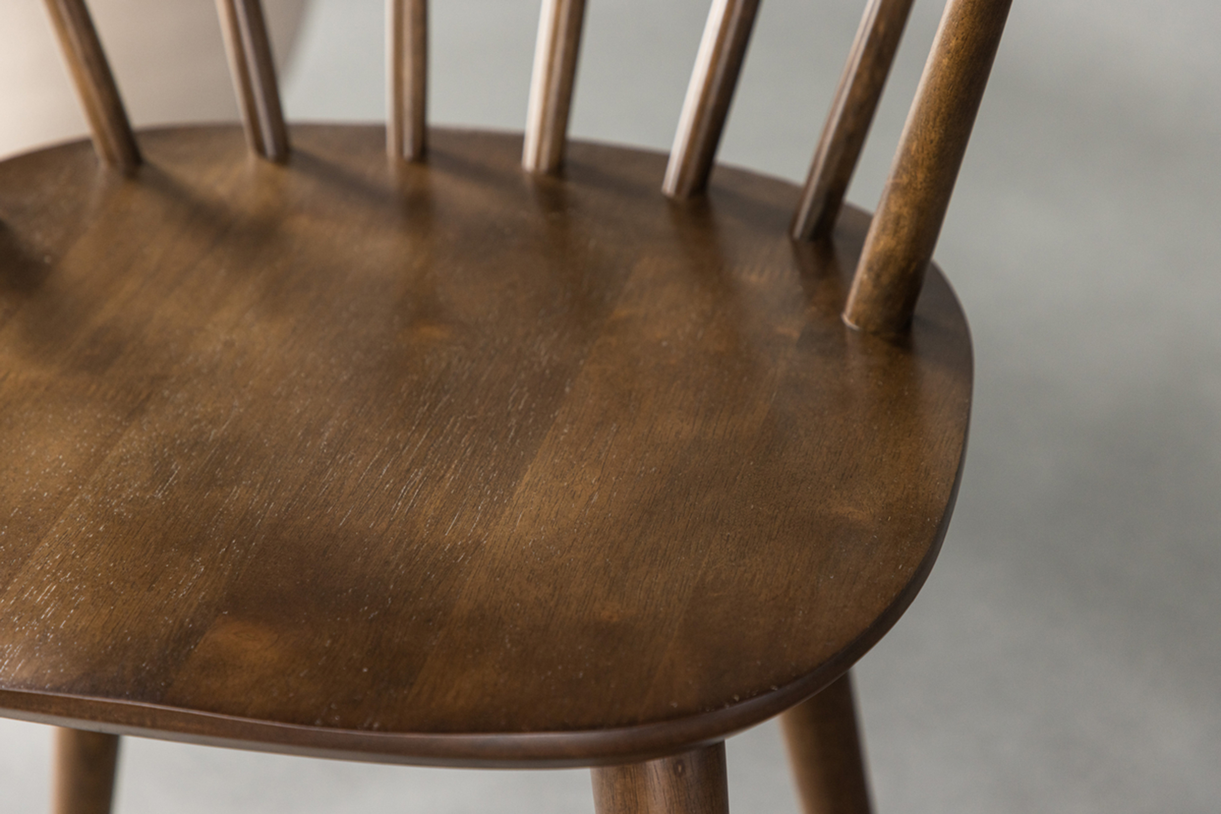 Krzesło drewniane Garfew mokka patyczak