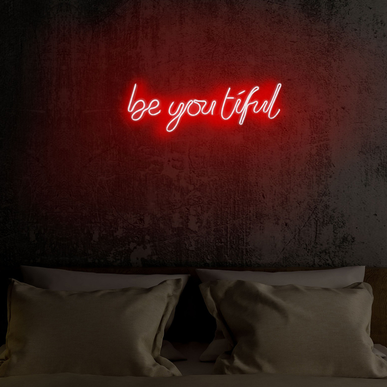 Neon na ścianę Letely z napisem BeYOUtiful czerwony