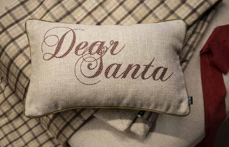 Komplet narzuta beżowa krata i poszewka Dear Santa 135x195 cm